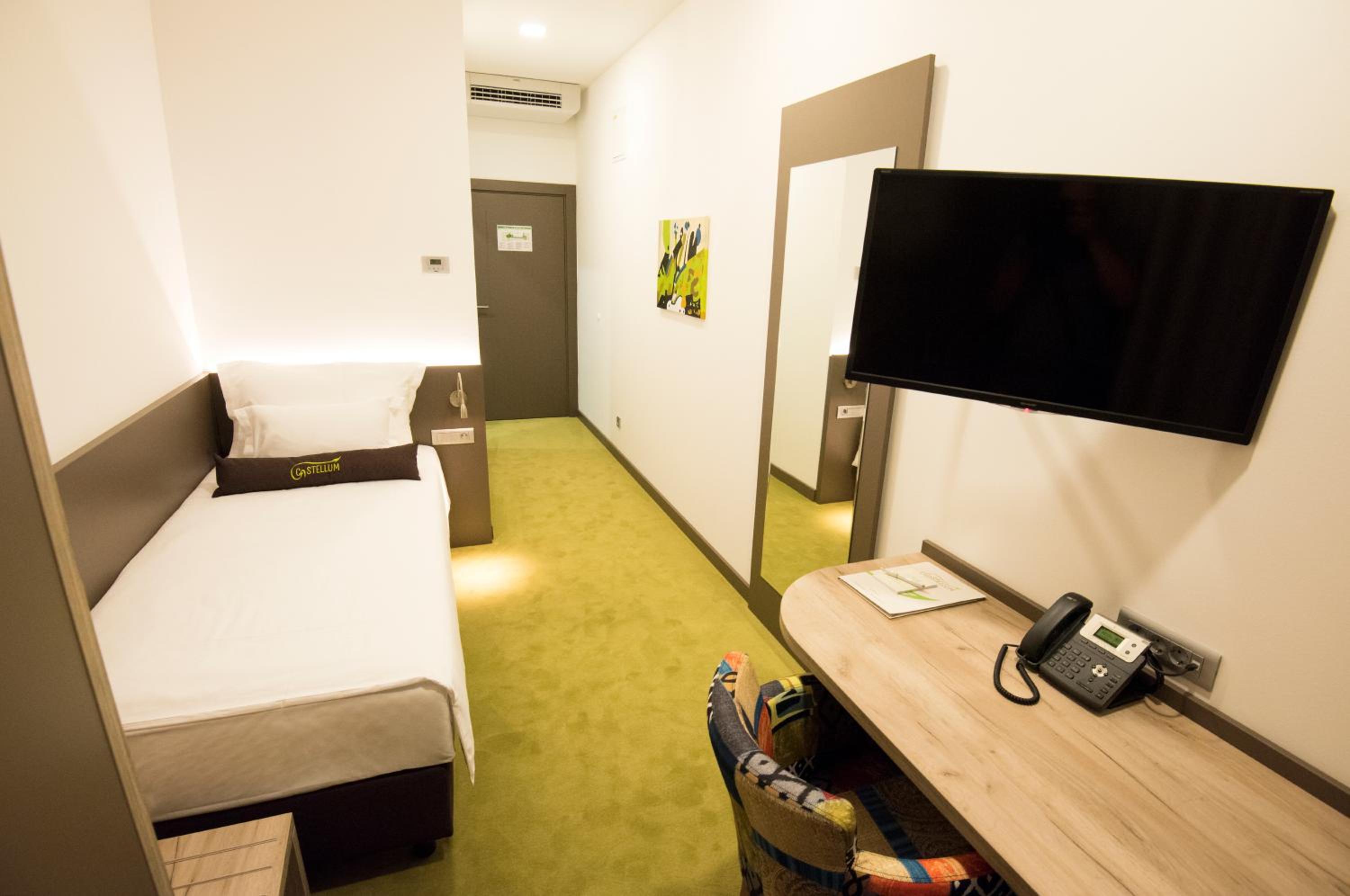 Economy Single Room photo 1