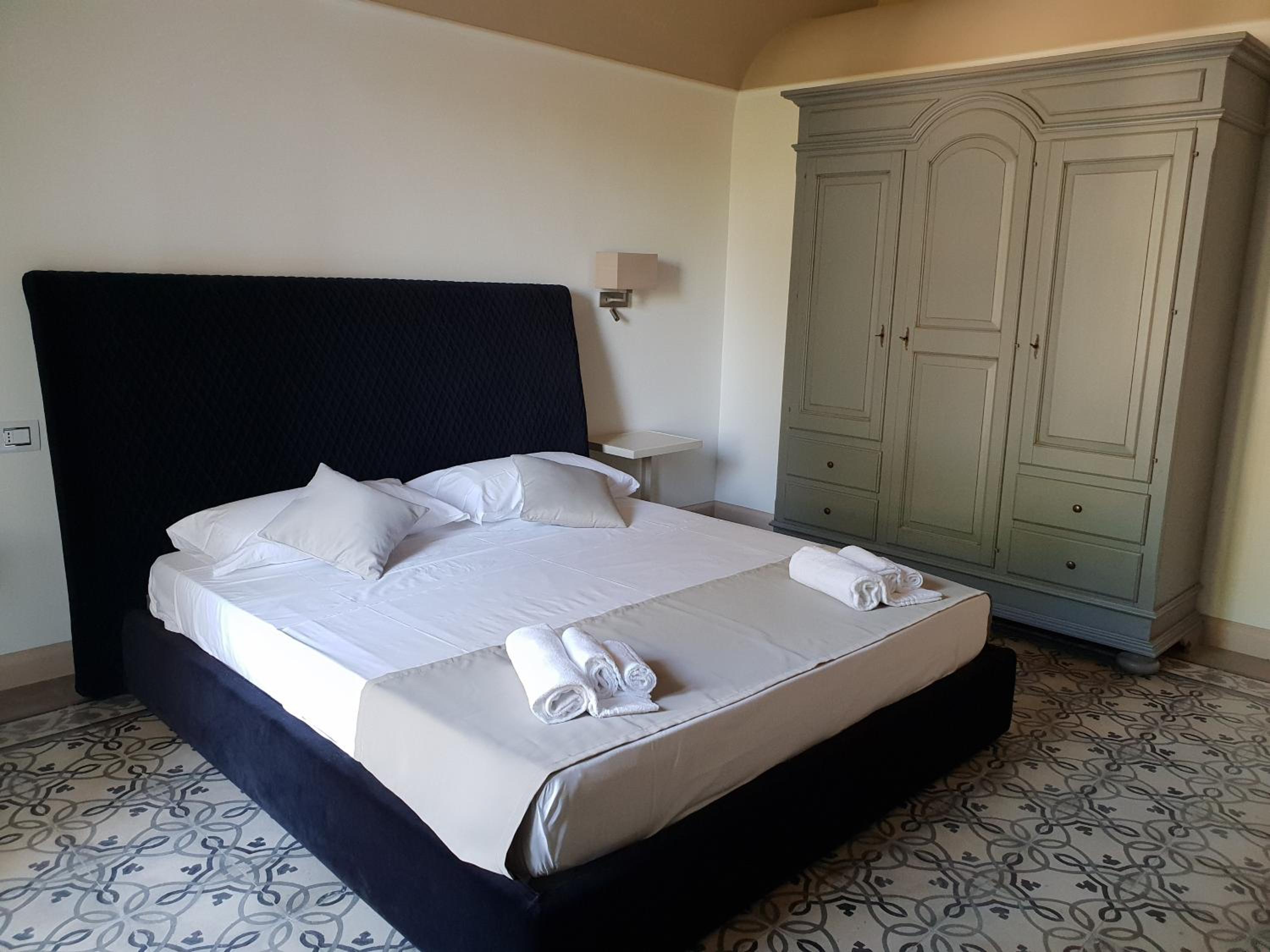 King Room with Garden View photo 2