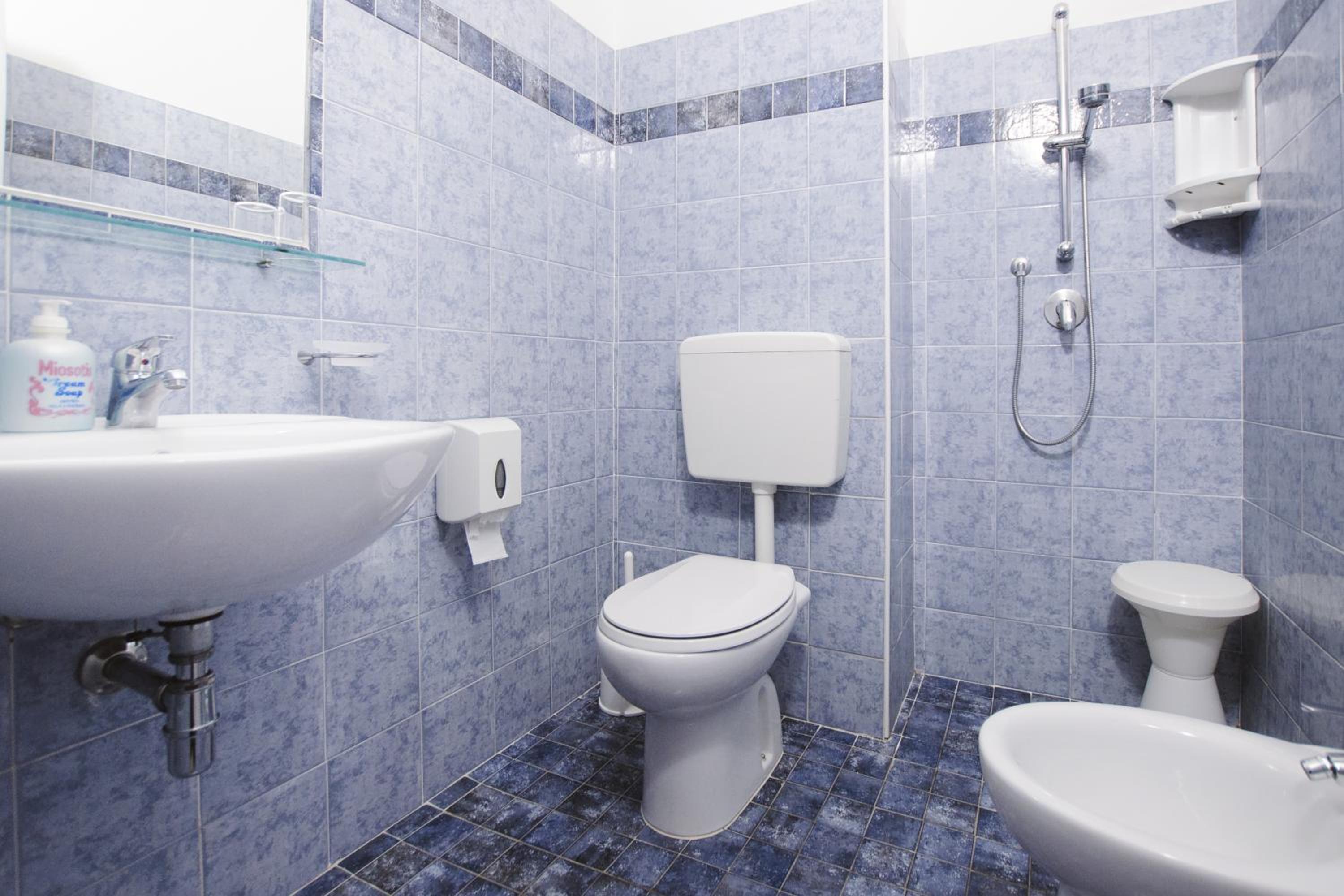 Classic Triple Room photo 3