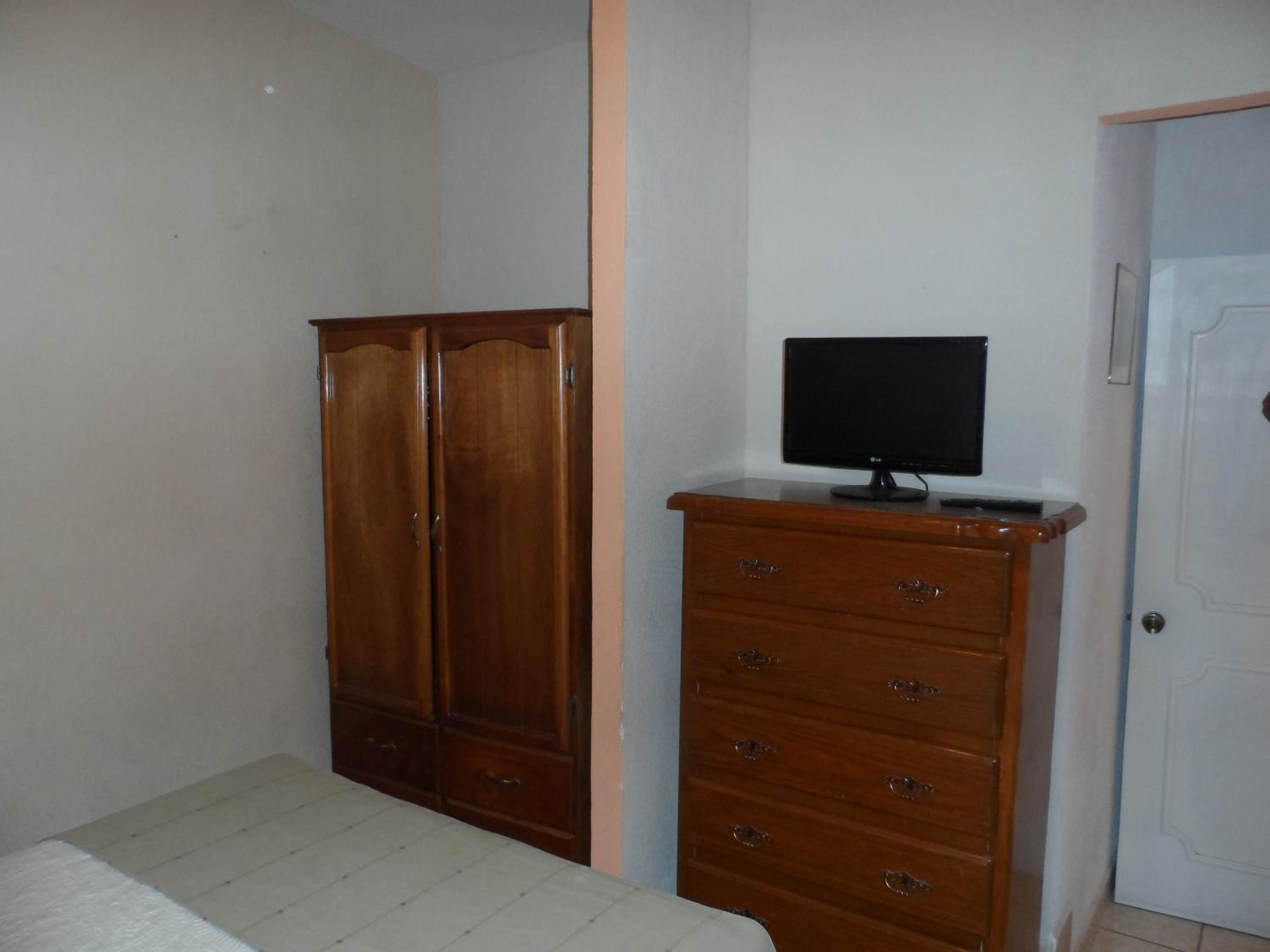 Comfort Quadruple Room - Photo 7