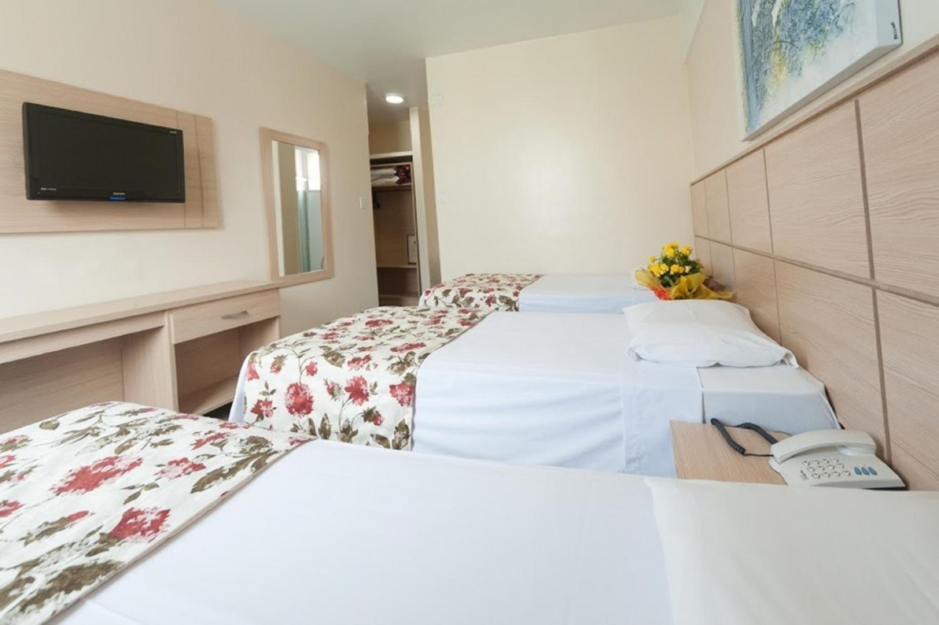 Standard Triple Room photo 3