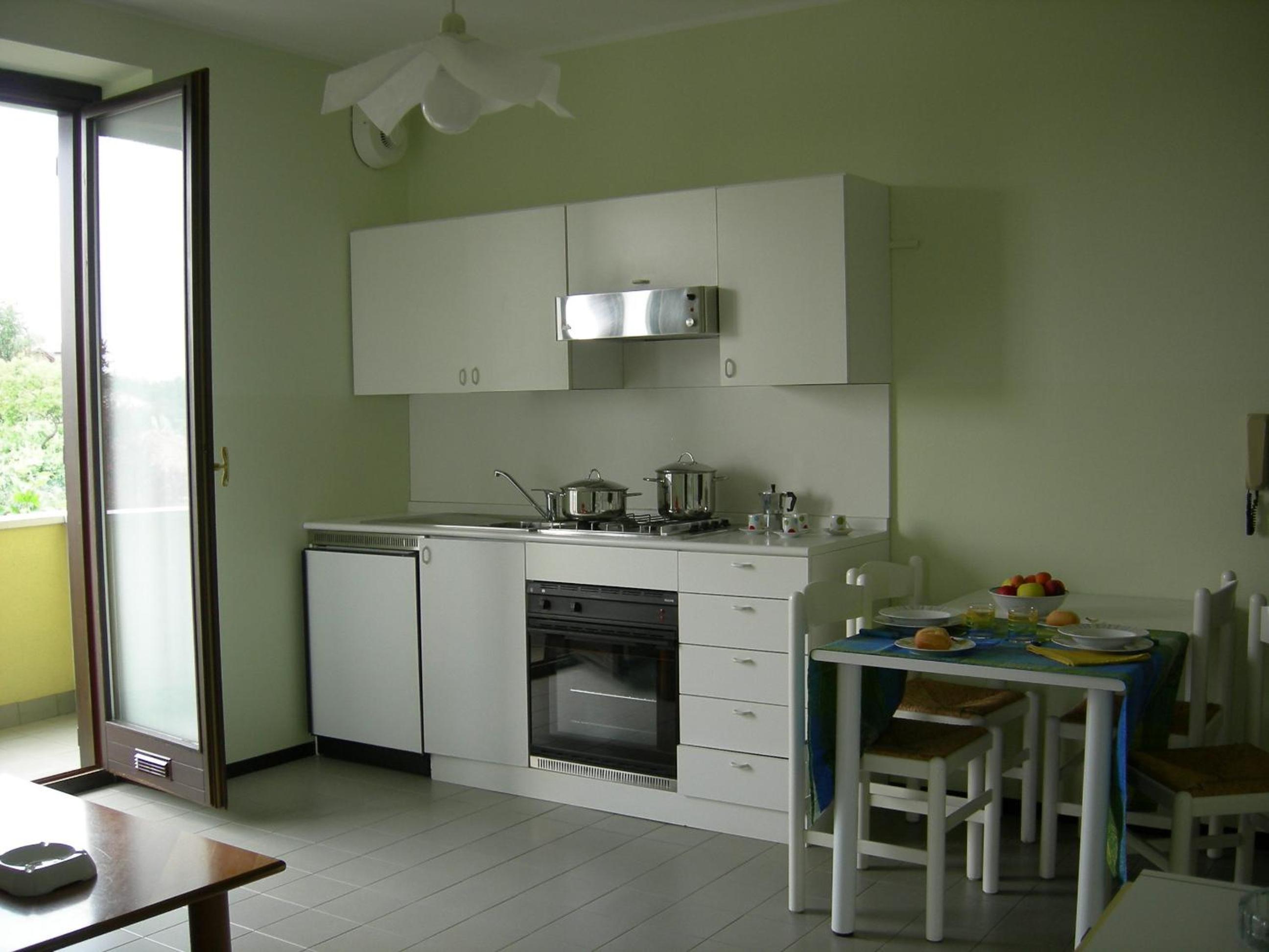 One-Bedroom Apartment (4 Adults) photo 2