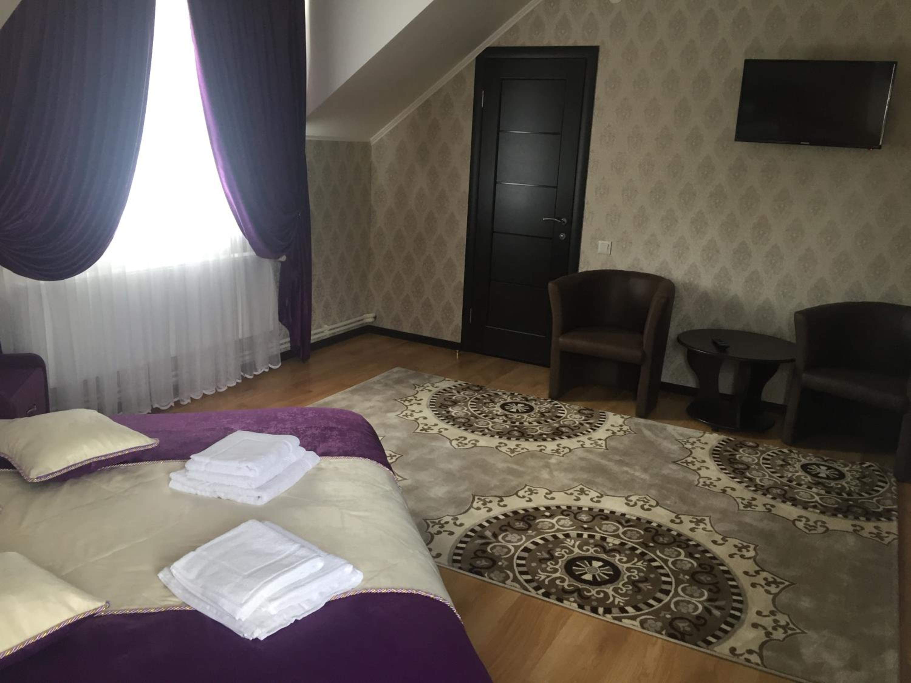 Suite with Balcony