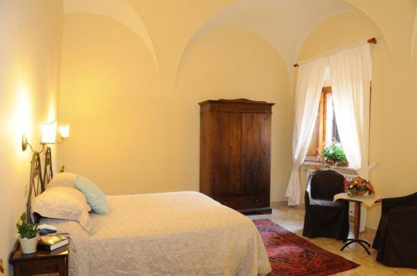 Superior Double or Twin Room - Photo 4