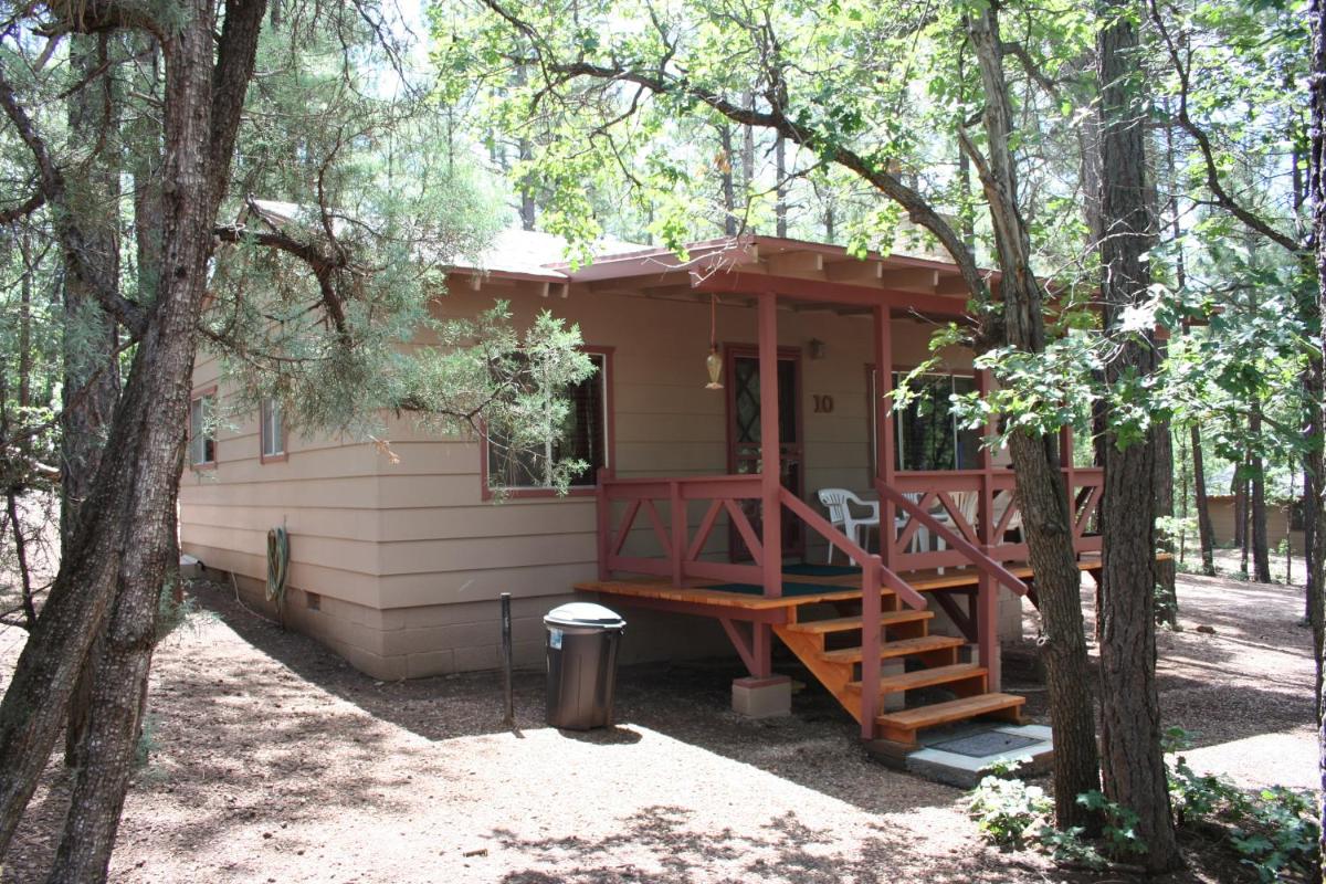 Two-Bedroom House photo 3