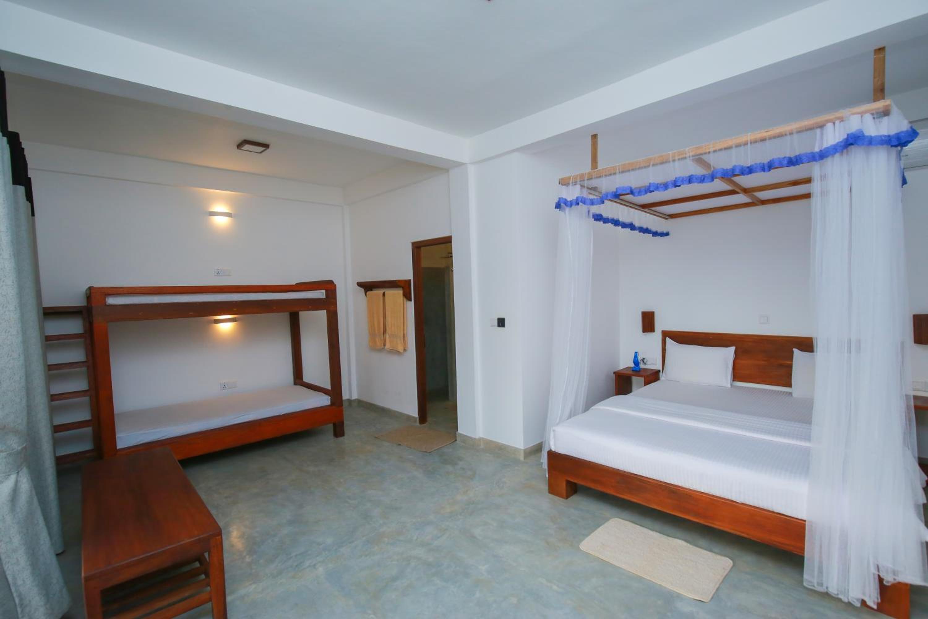 Deluxe Family Room with Ella Rock View