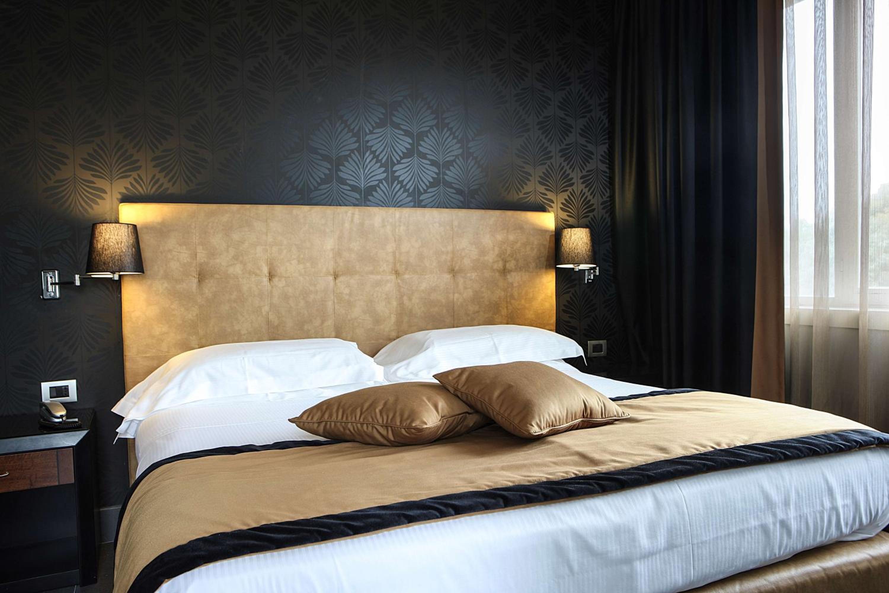 Standard Queen Room photo 1
