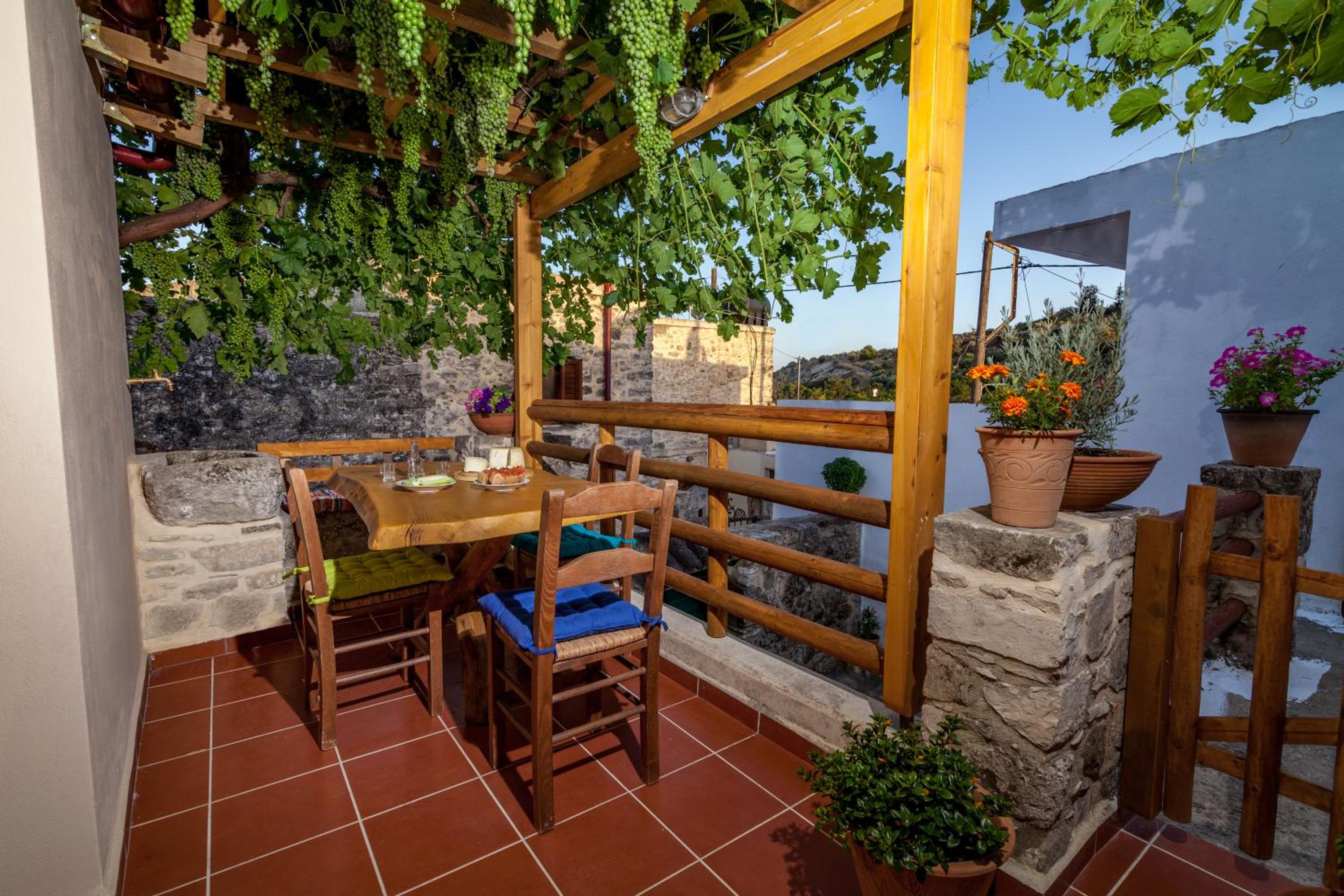 Family Suite with Balcony photo 2
