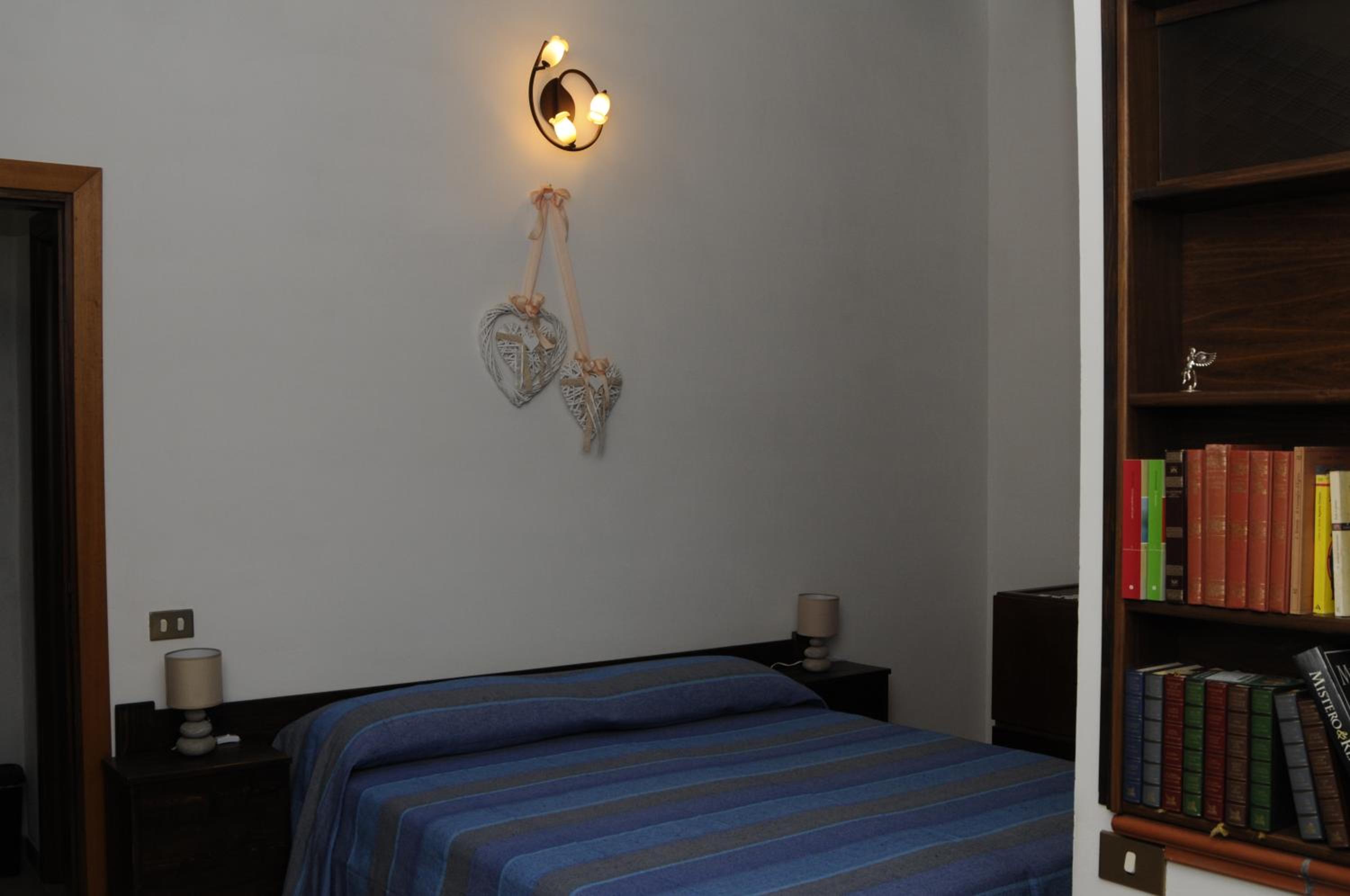 Double Room with Private Bathroom photo 3