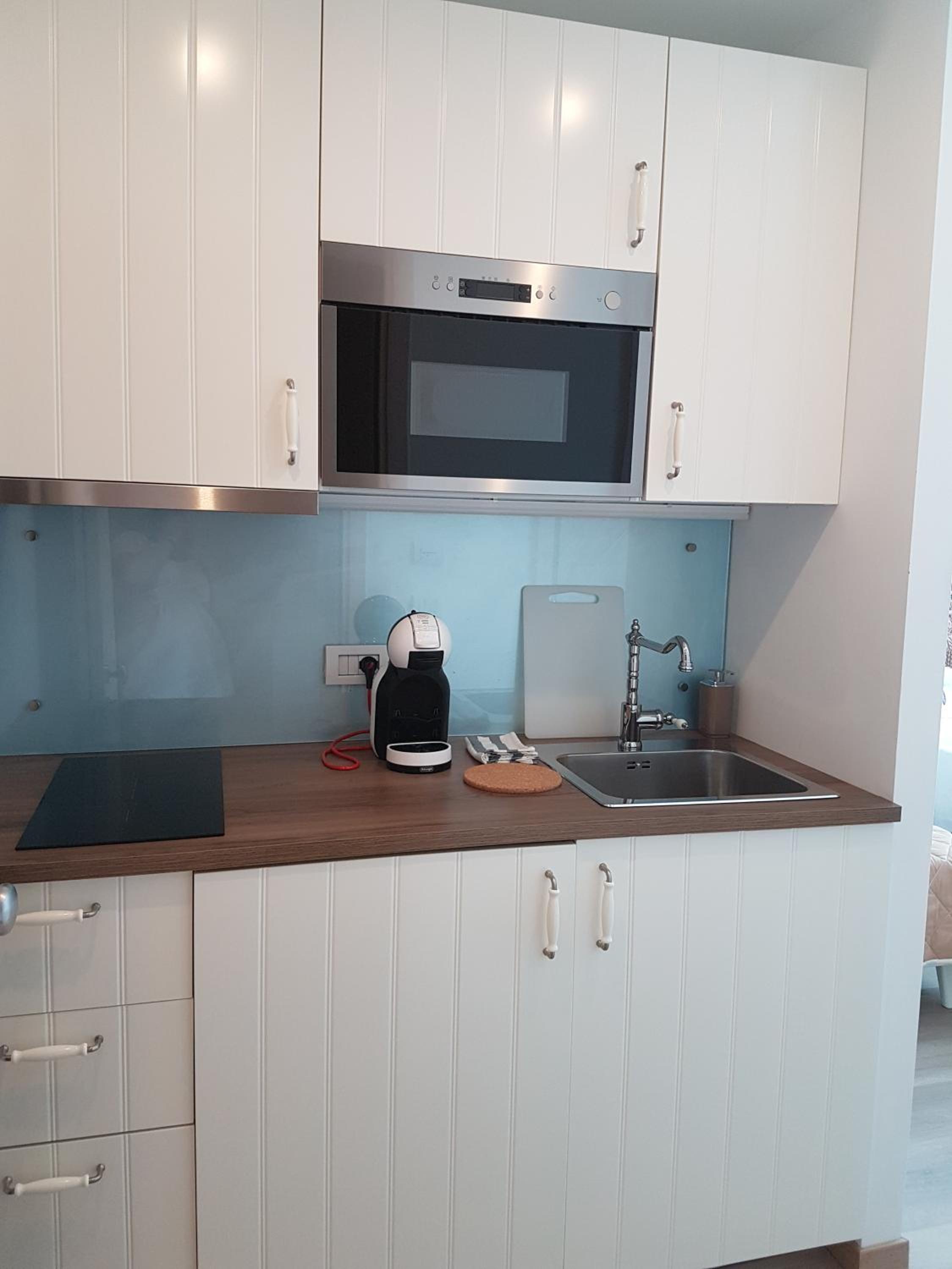 Deluxe Triple Room with Sea View photo 3