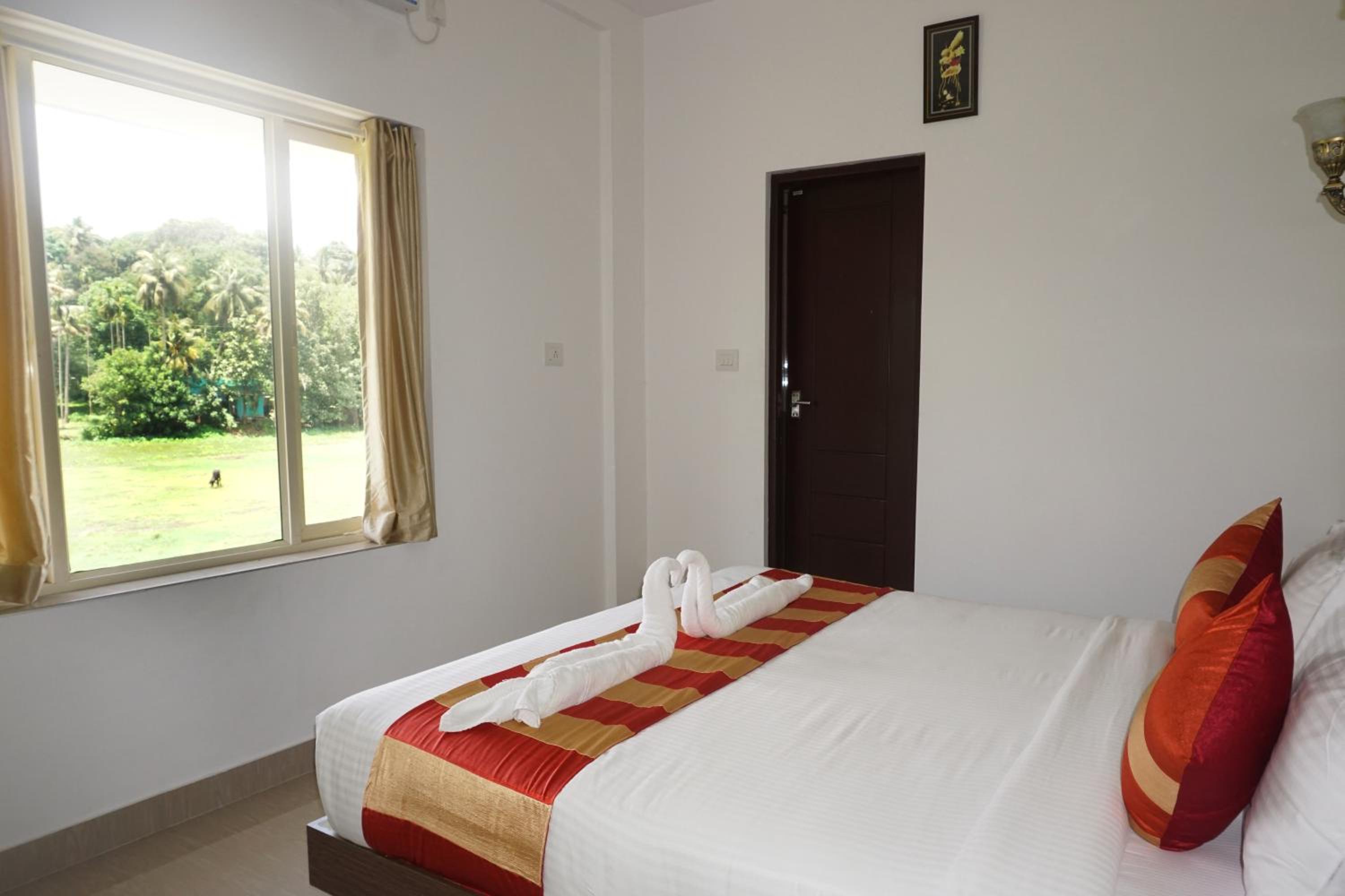 Deluxe Double Room - Photo 3
