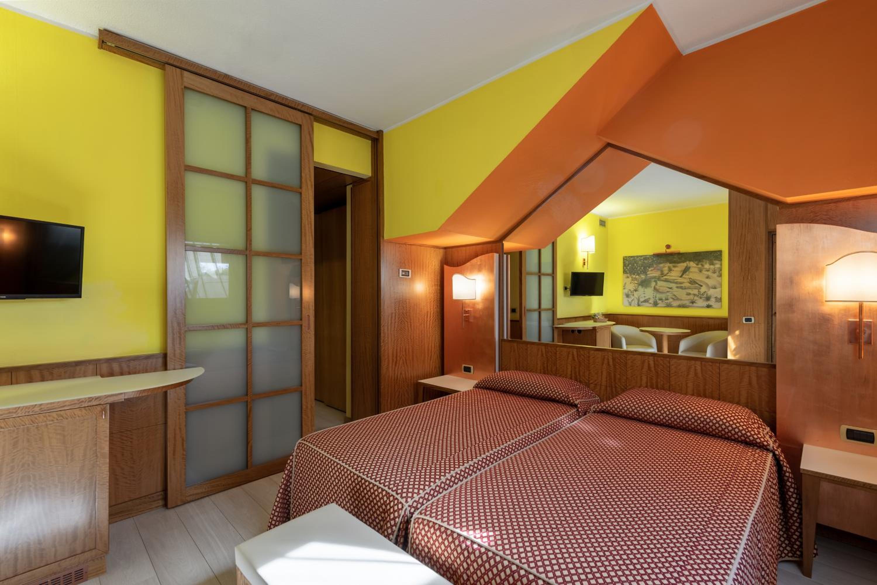Twin Room