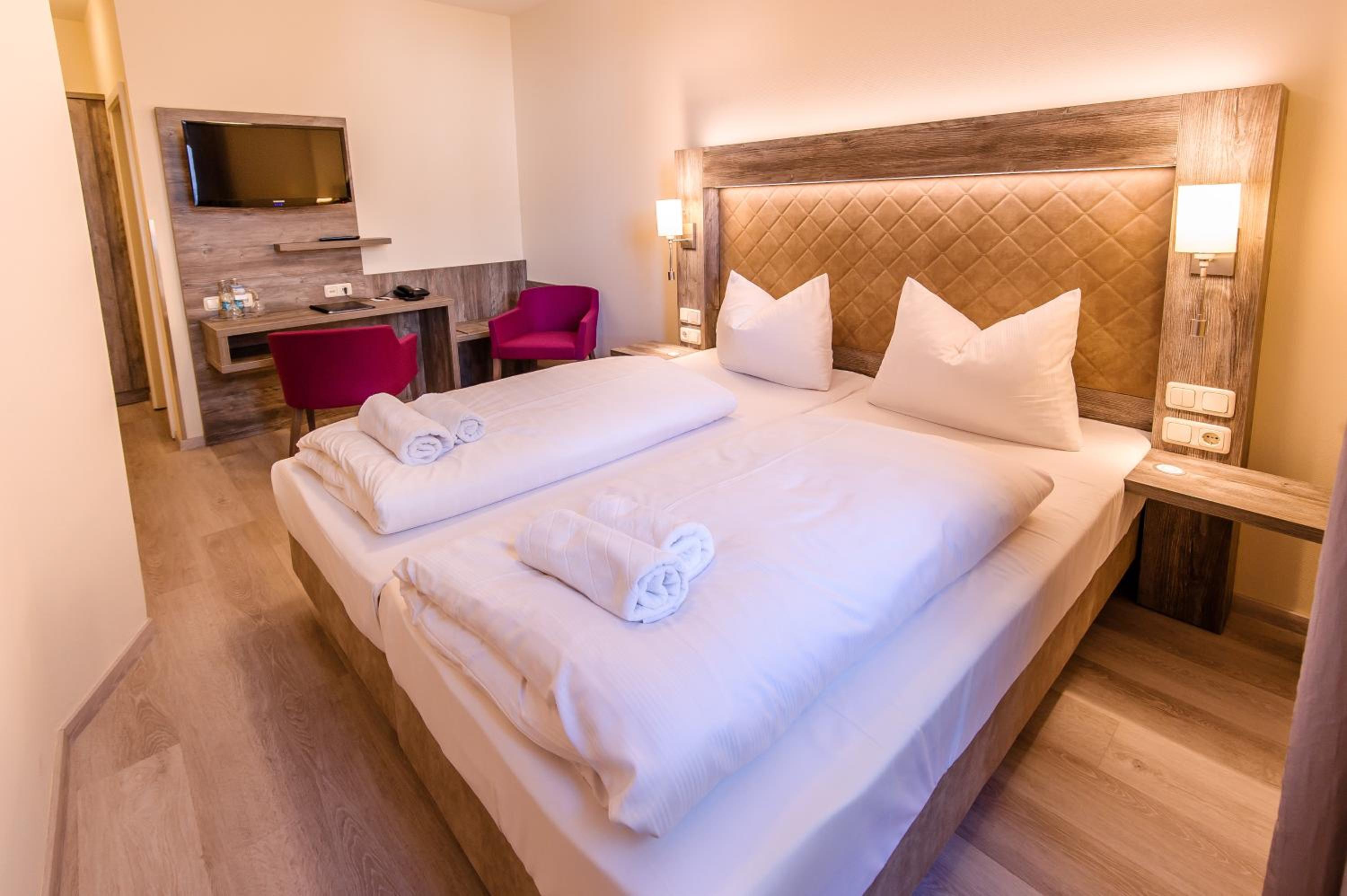 Double Room - Photo 3