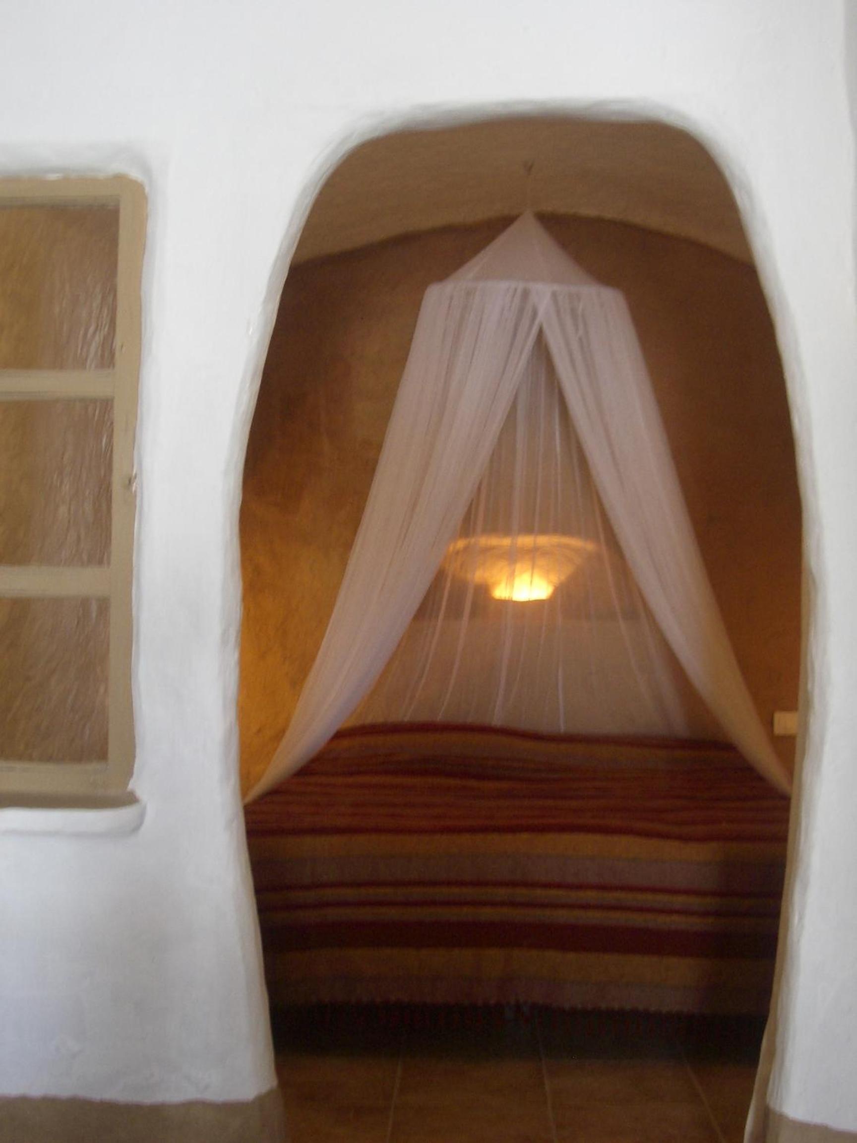 Cueva de Dos Habitaciones (4-6 Adultos)