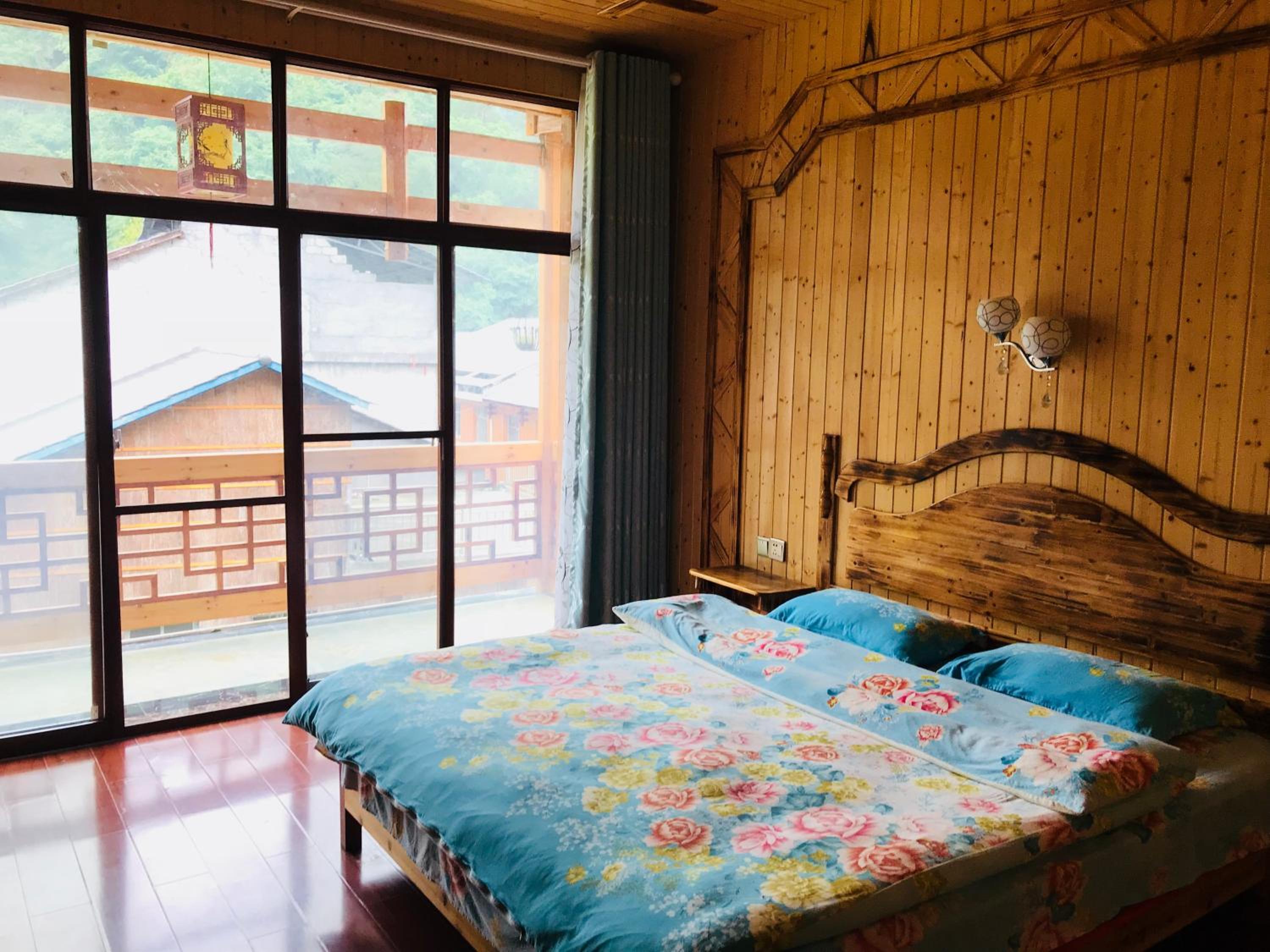 King Room with Mountain View photo 1