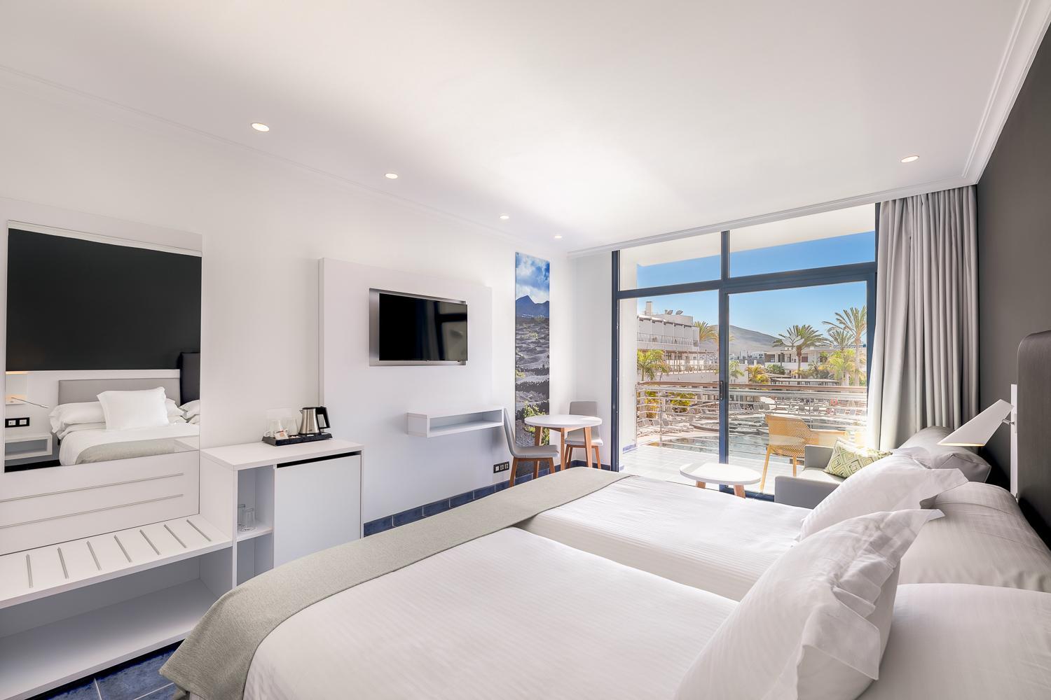 Double Room with Pool View