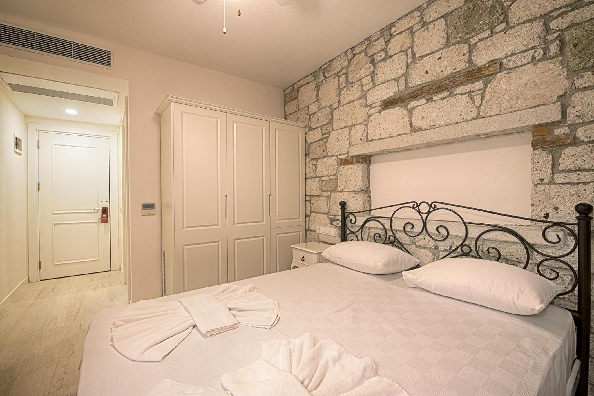 Double Room with Garden View photo 3
