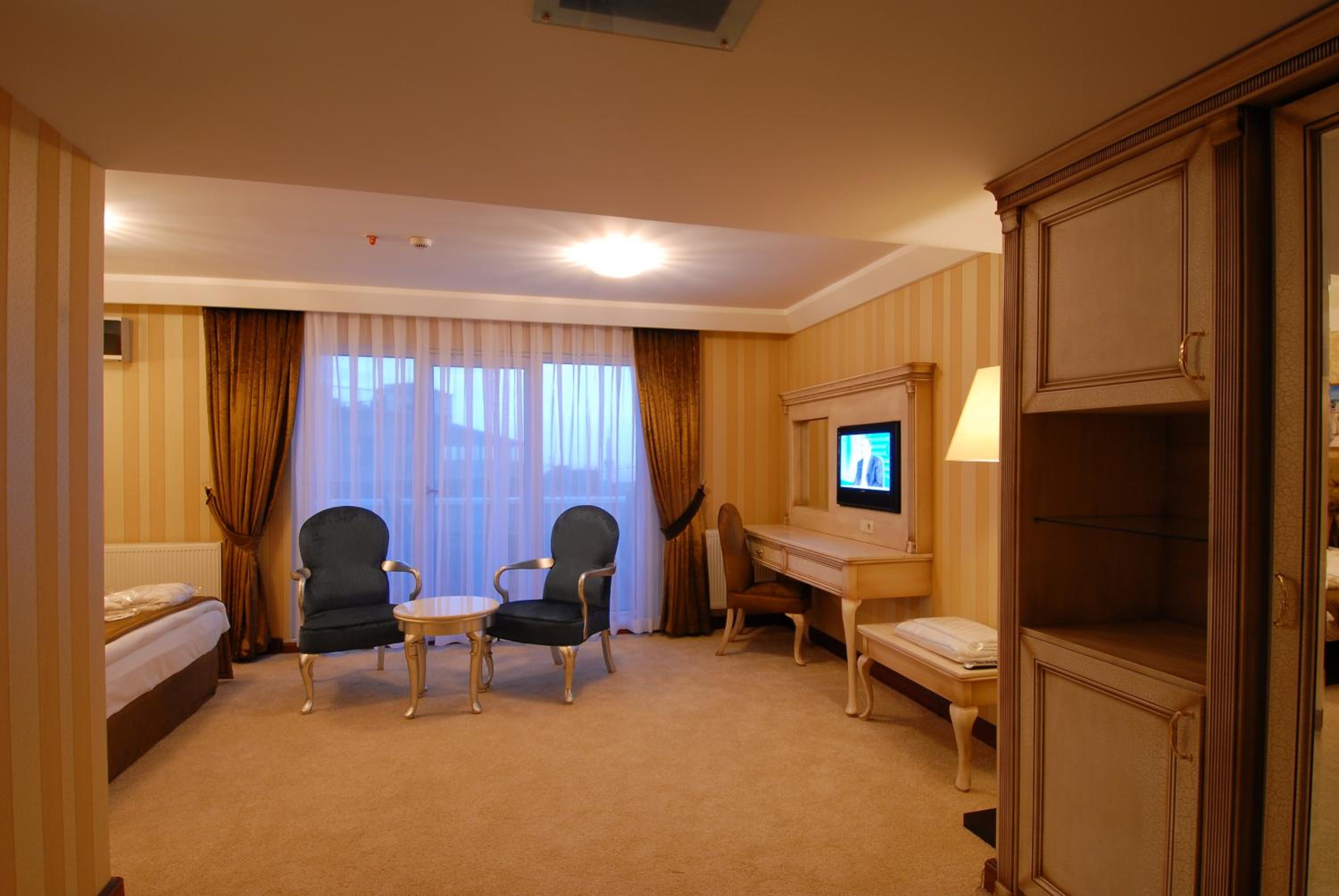 Junior Suite with Sea View photo 3