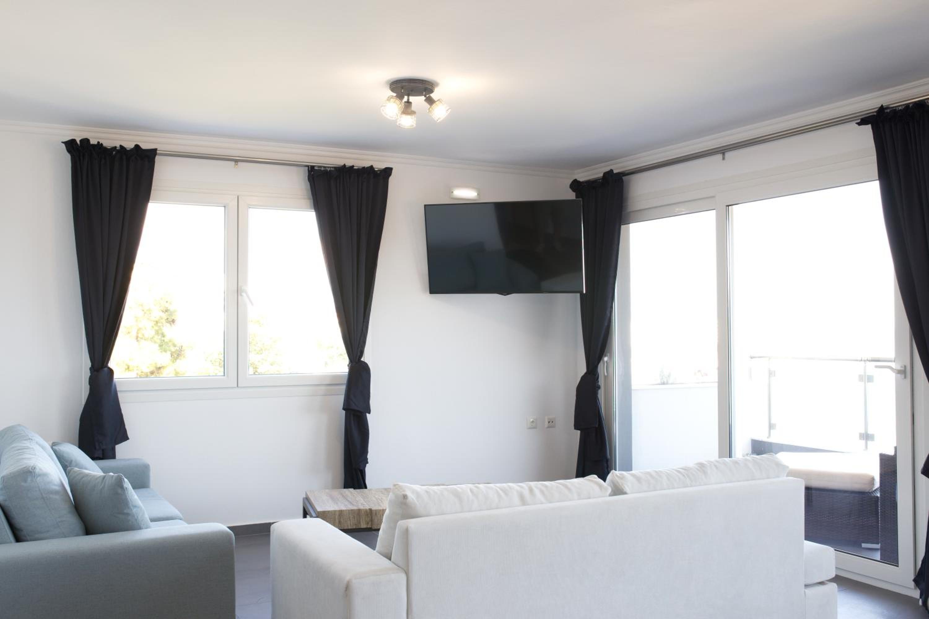 Apartment with Sea View photo 1