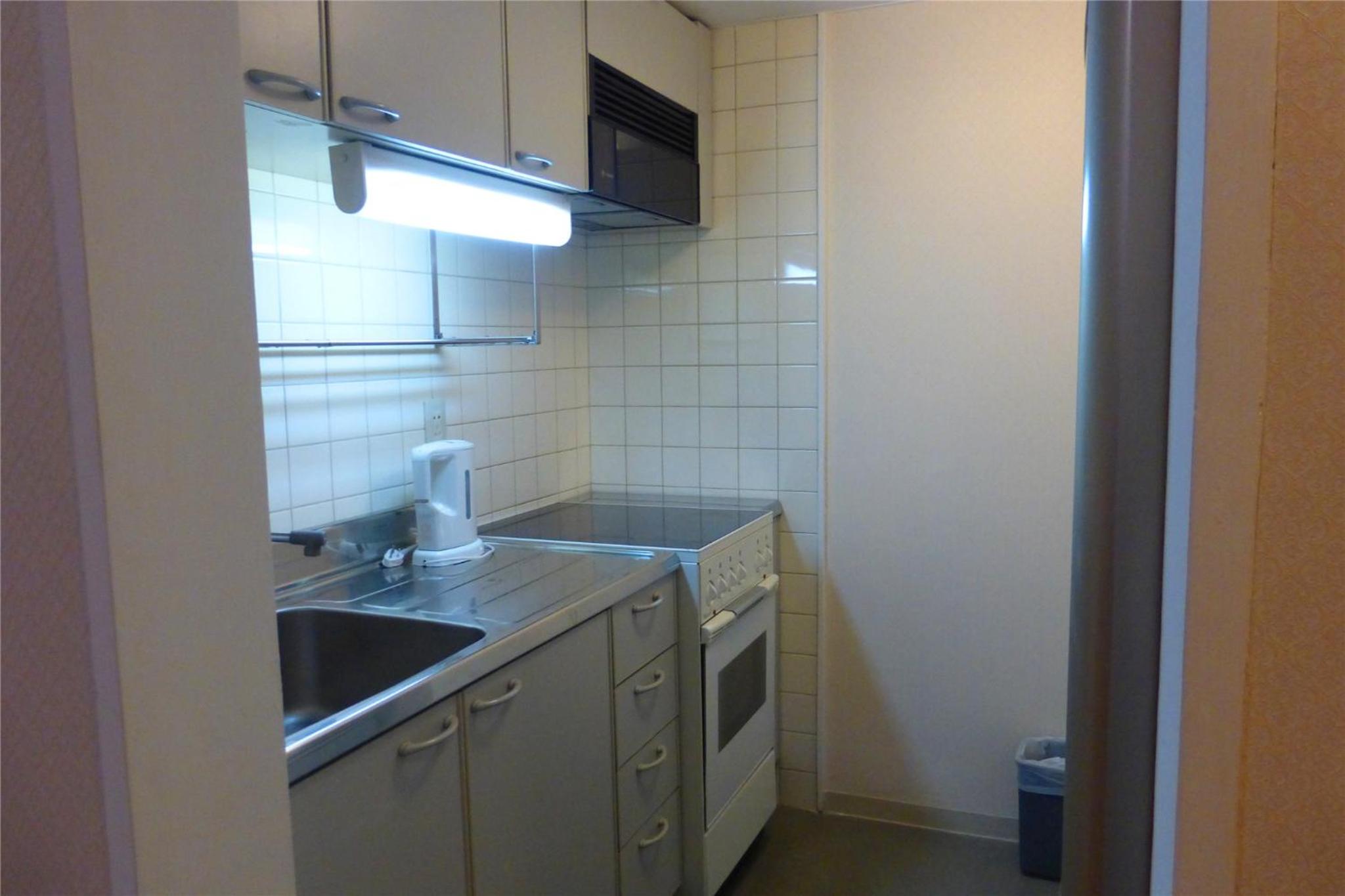 One-Bedroom Apartment - Photo 2