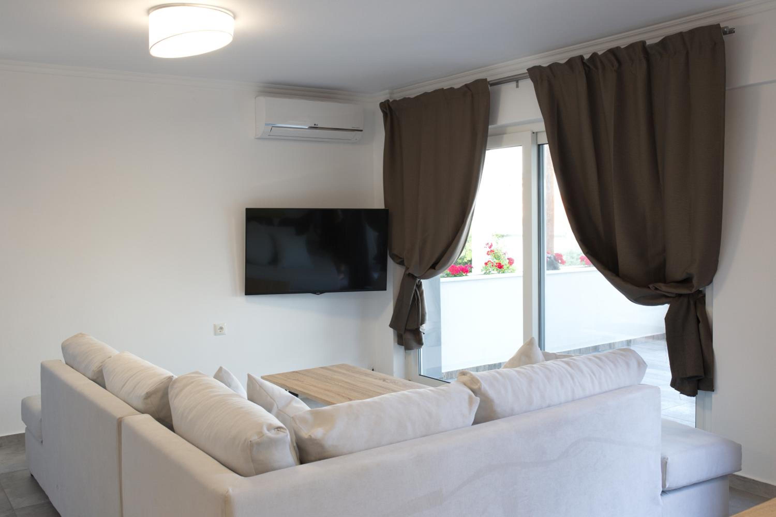 Apartment with Sea View photo 1