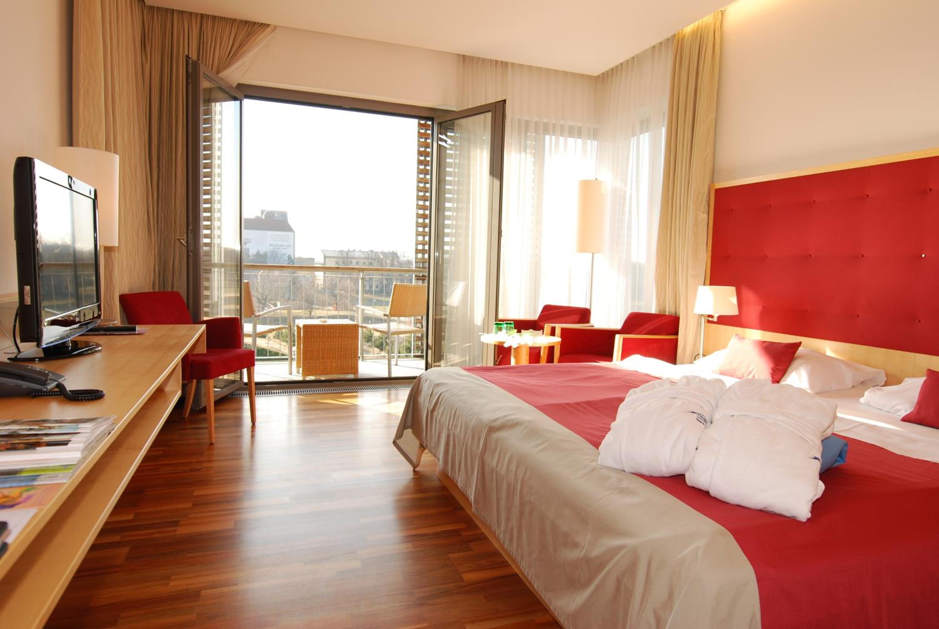 Panorama Double Room with Access to the Thermal Spa - Photo 2