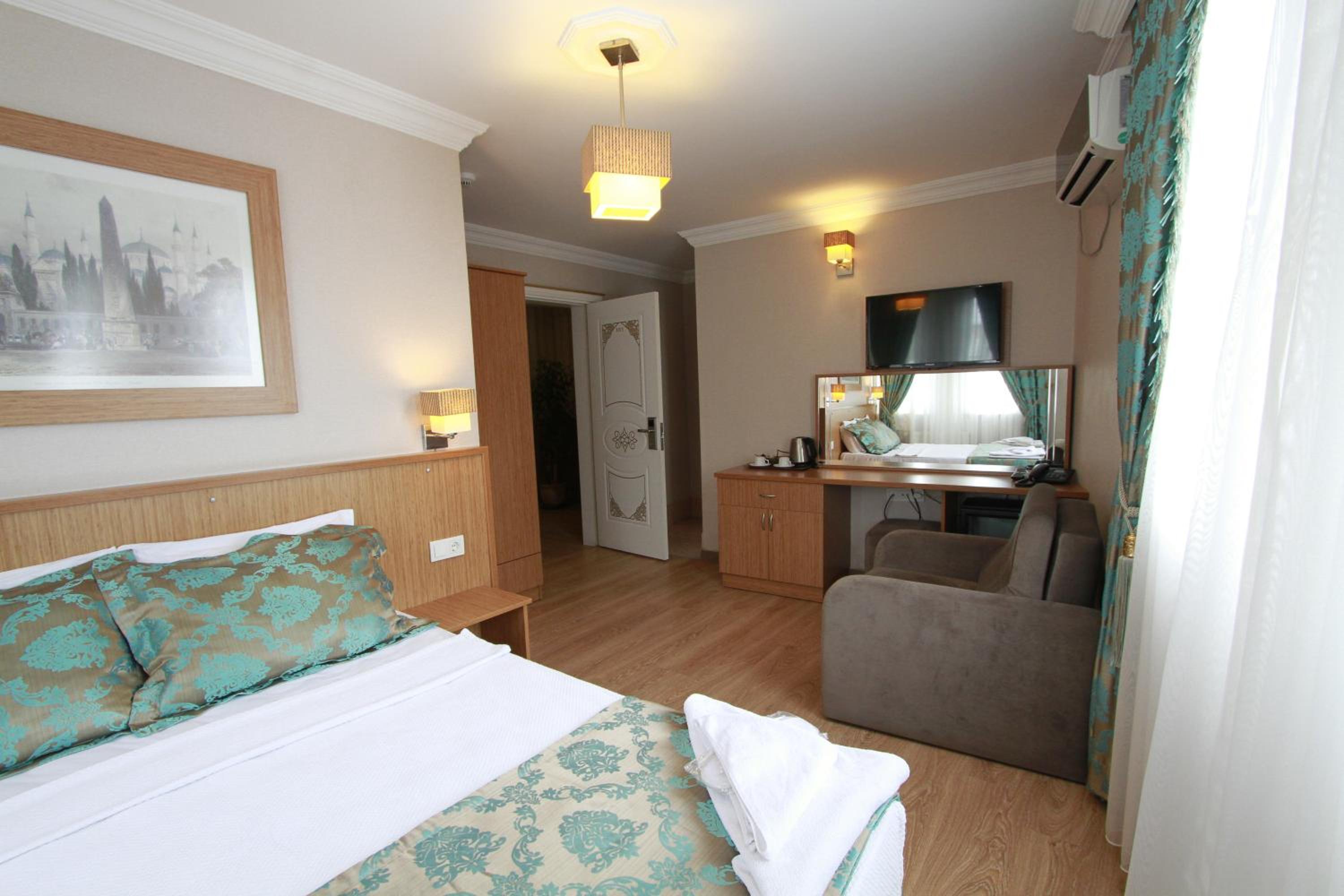 Standard Triple Room photo 1