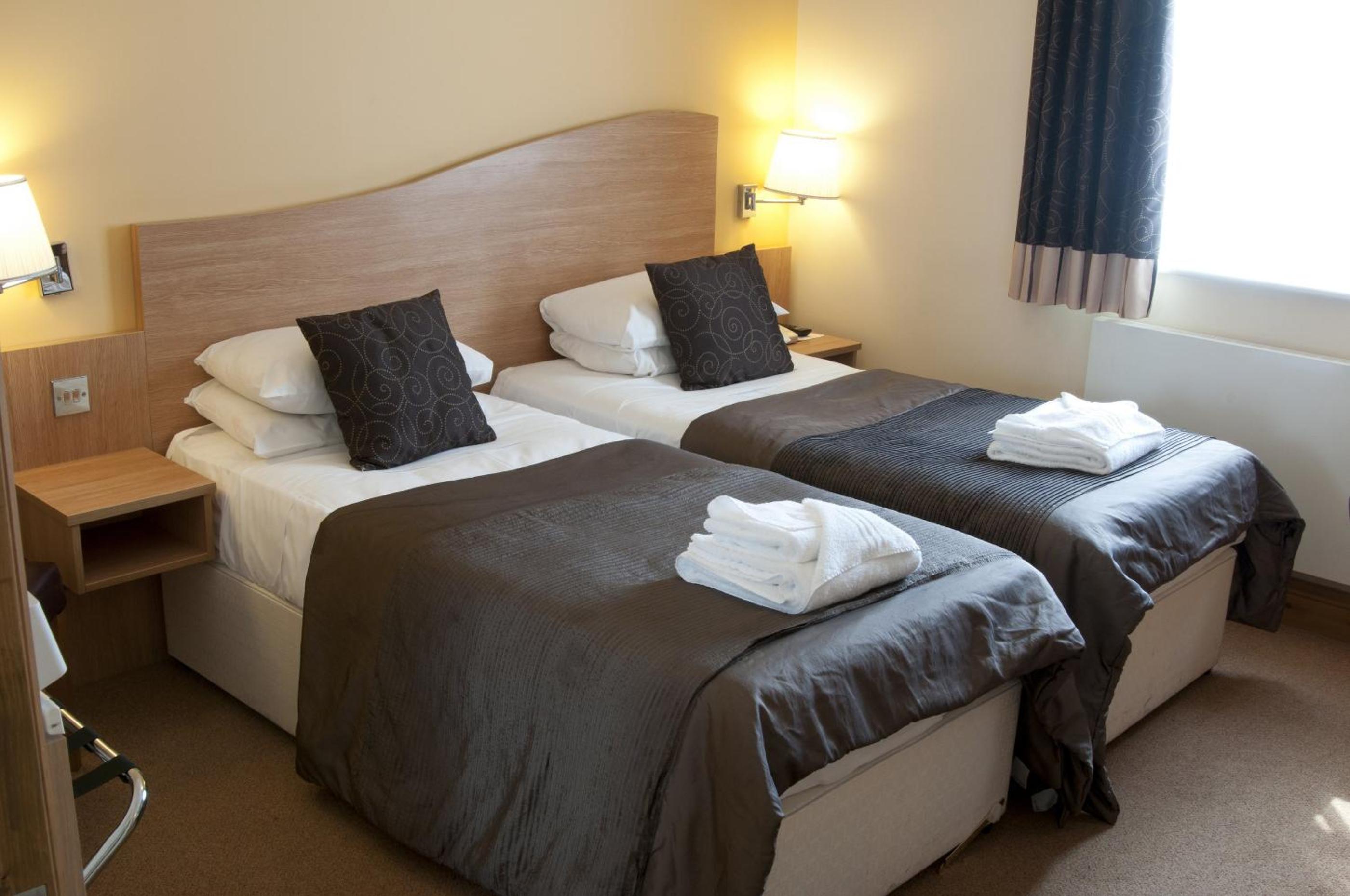 Superior Twin Room - Photo 2