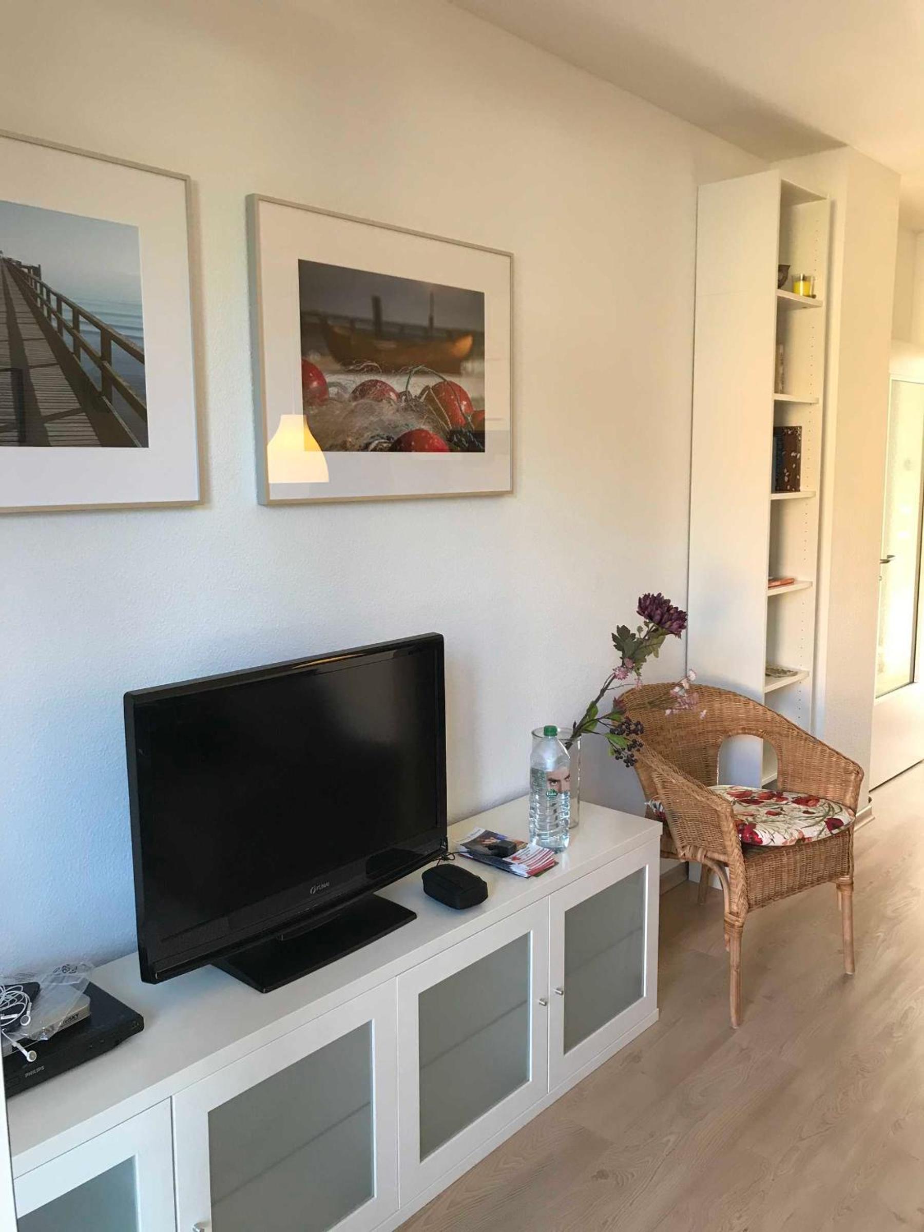 Two-Bedroom Apartment with Balcony photo 1