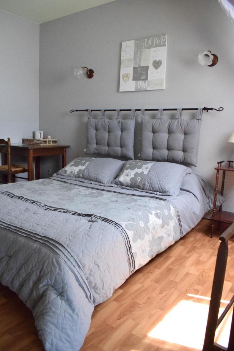 Standard Double Room photo 2