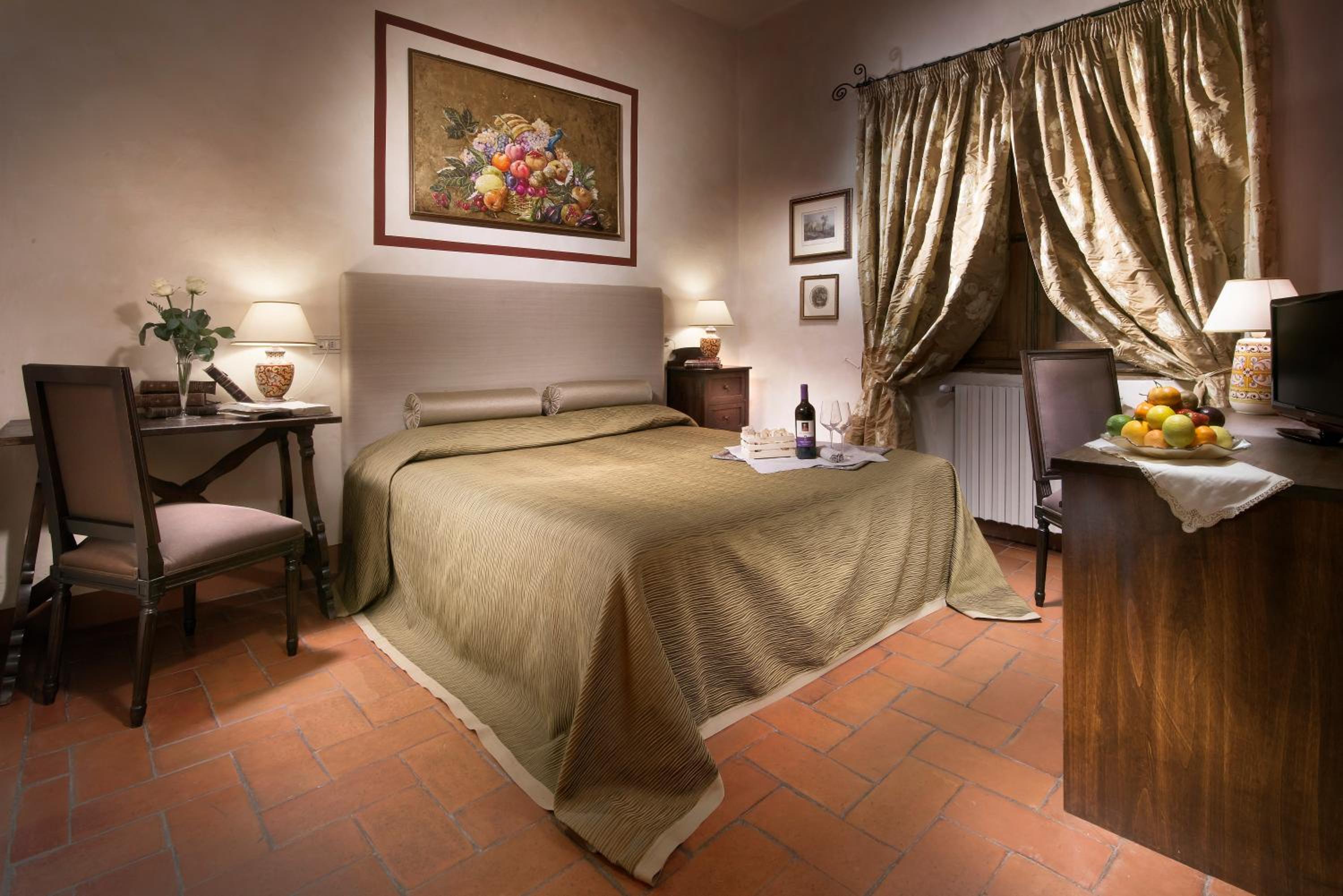 Classic Double or Twin Room photo 1