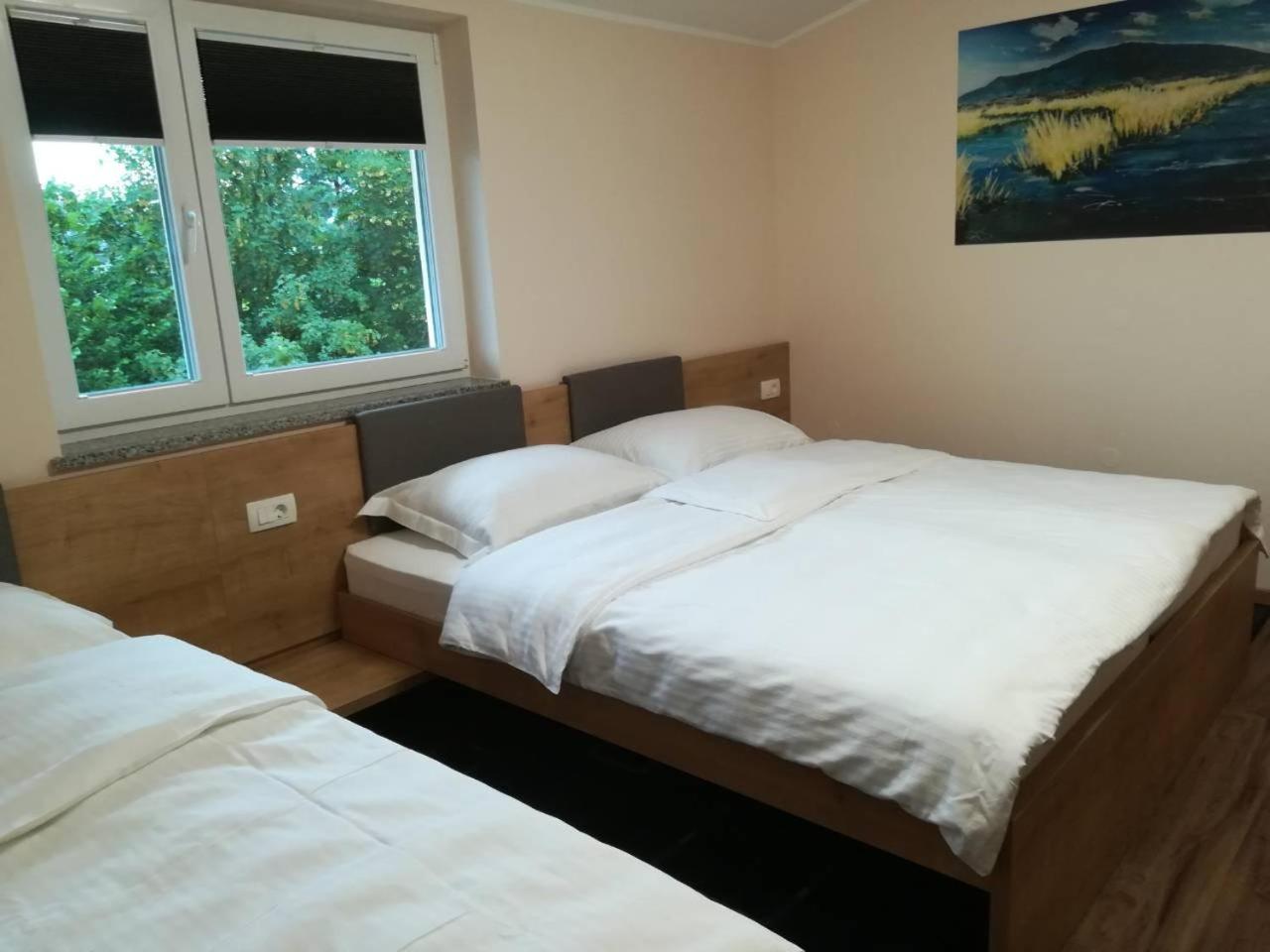 Triple Room - Photo 1