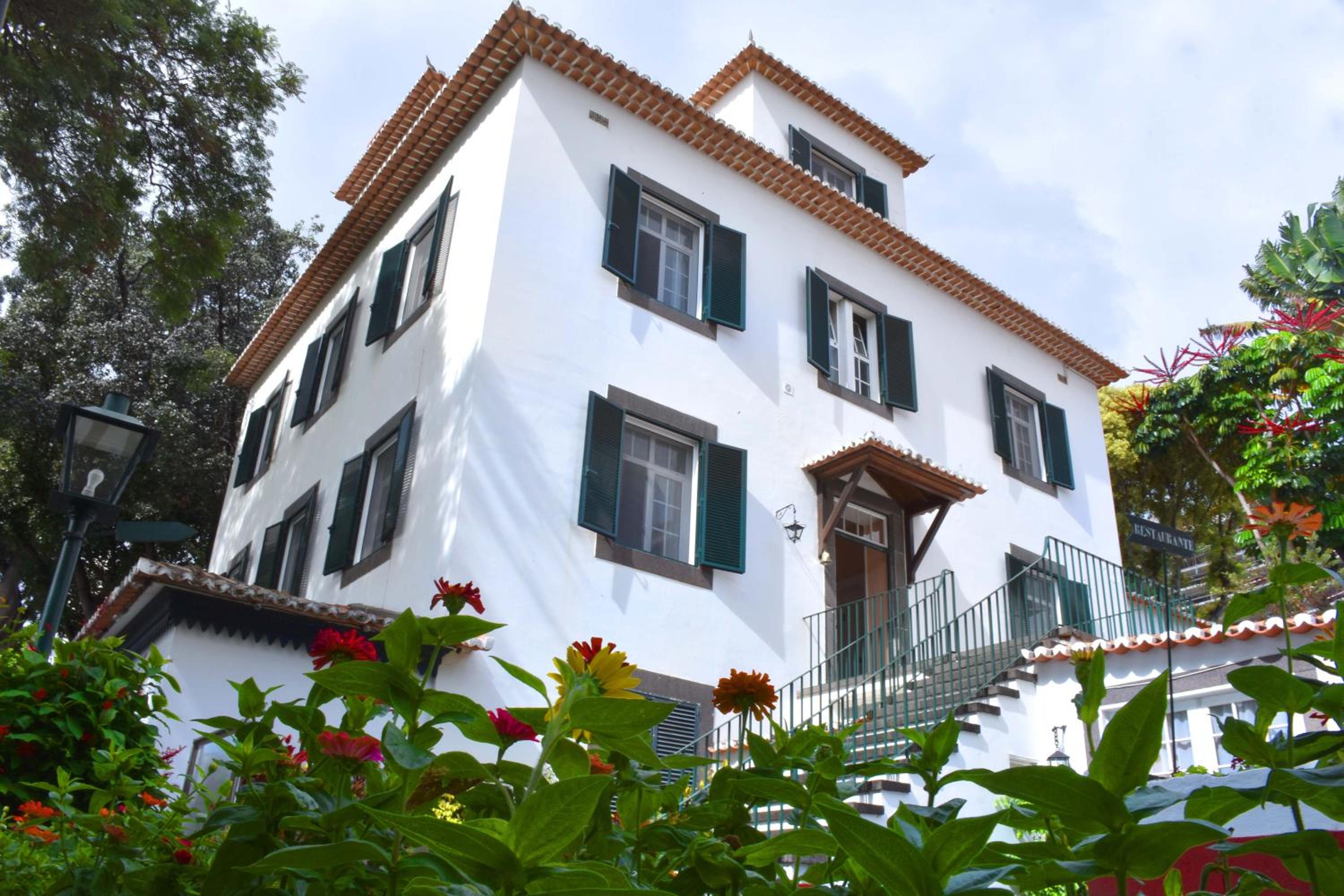 Double or Twin Room with Garden View