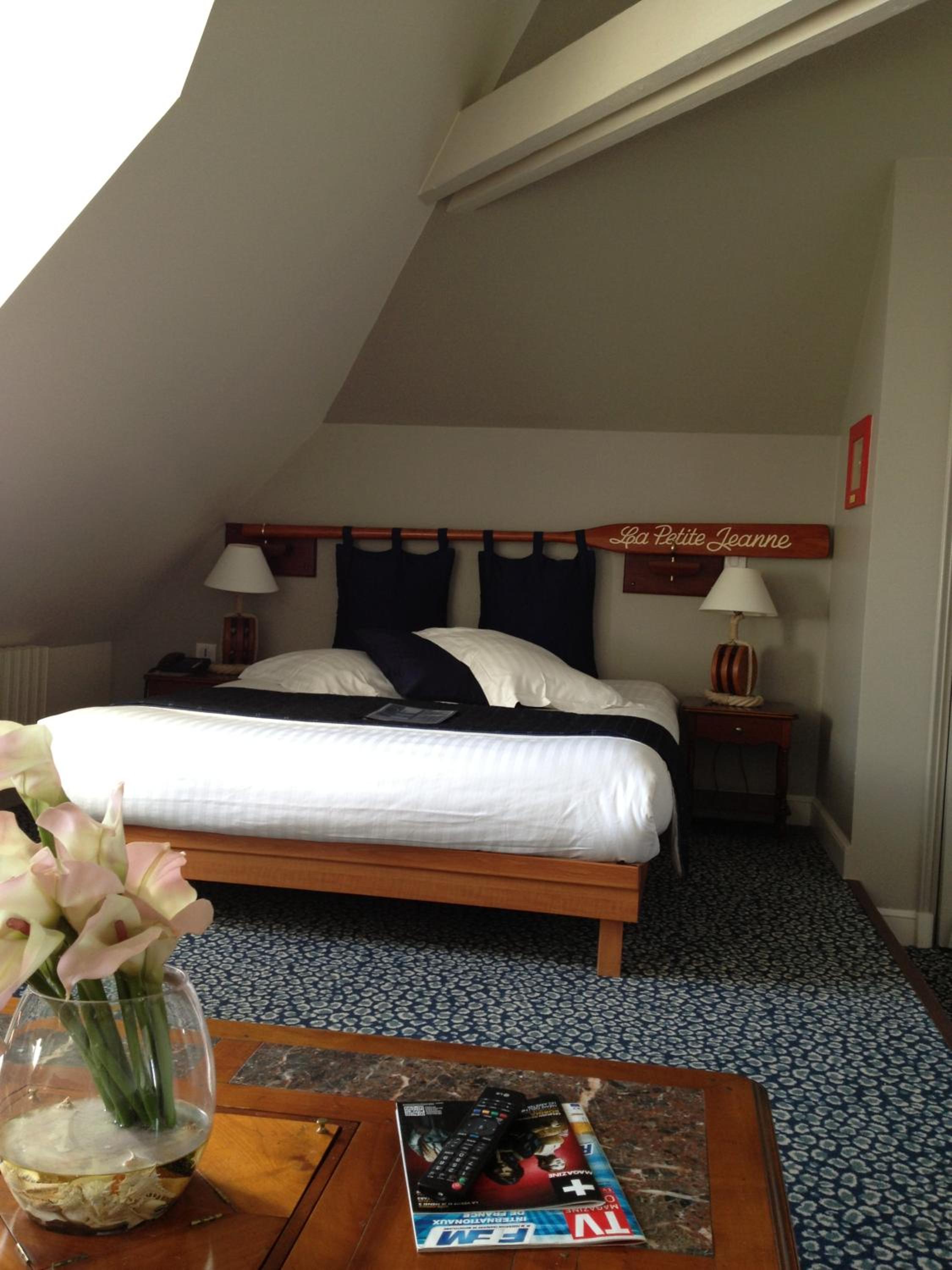 Prestige Double Room with Sea View - Photo 8