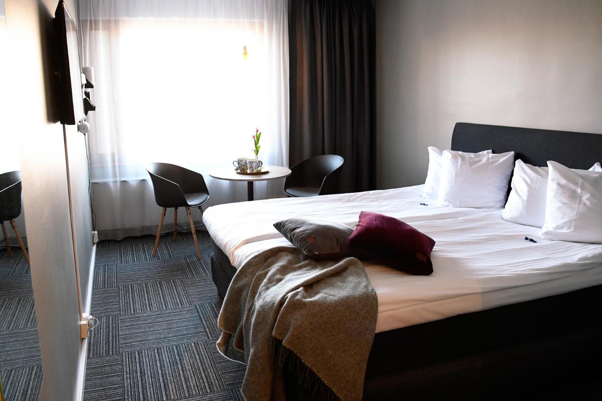Twin Room with City View photo 3
