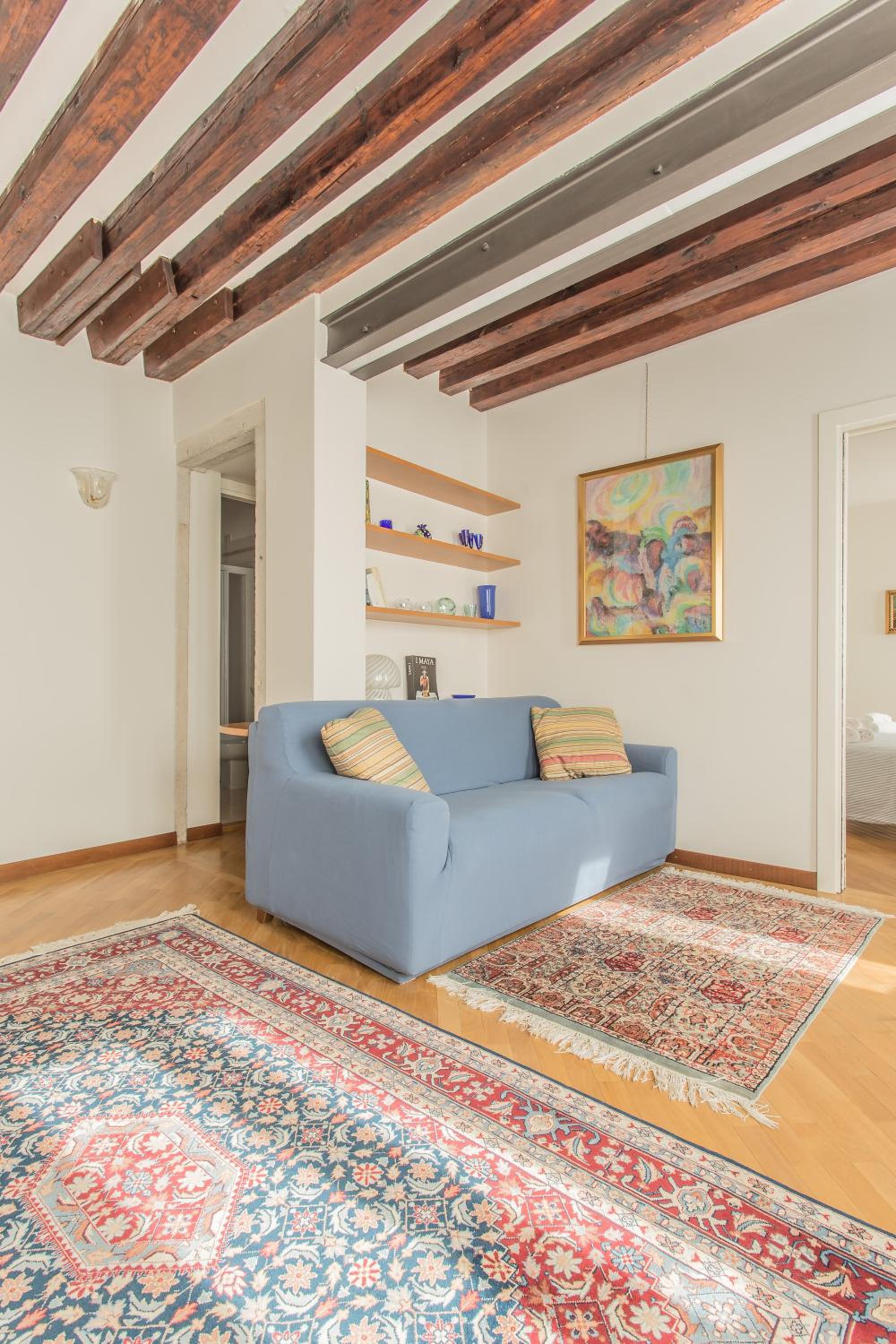 Apartment photo 1