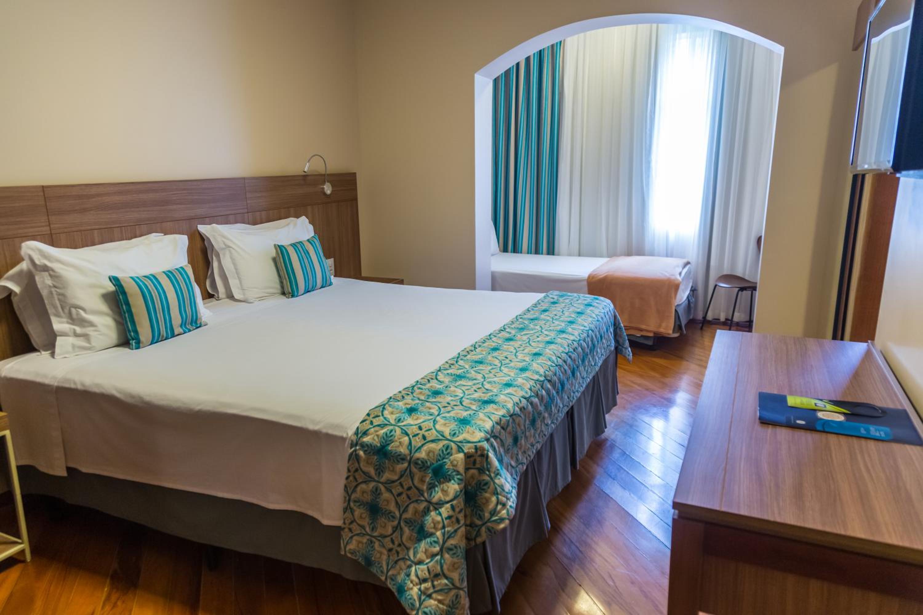 Luxury Triple Room