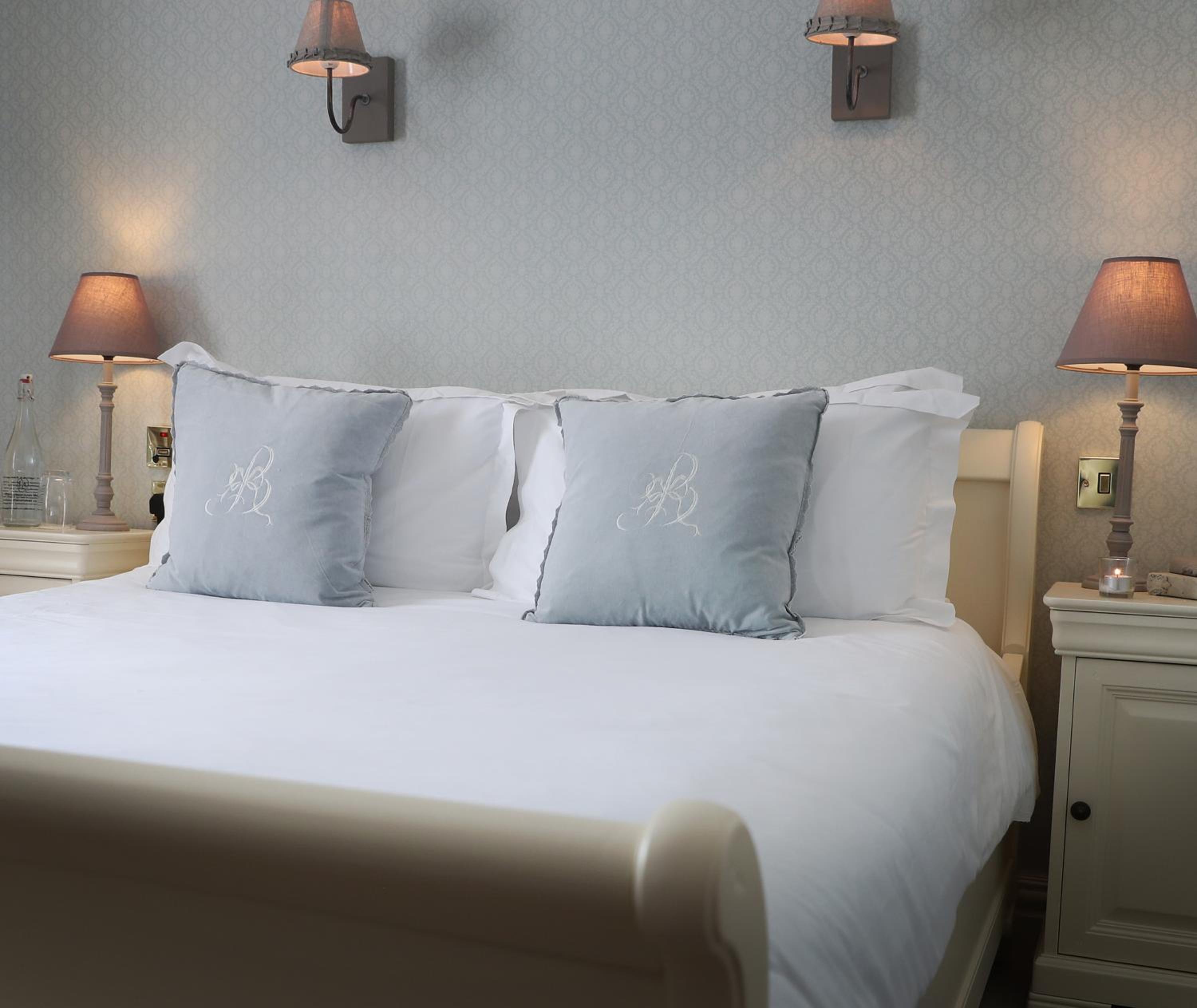 Double Room - Photo 7