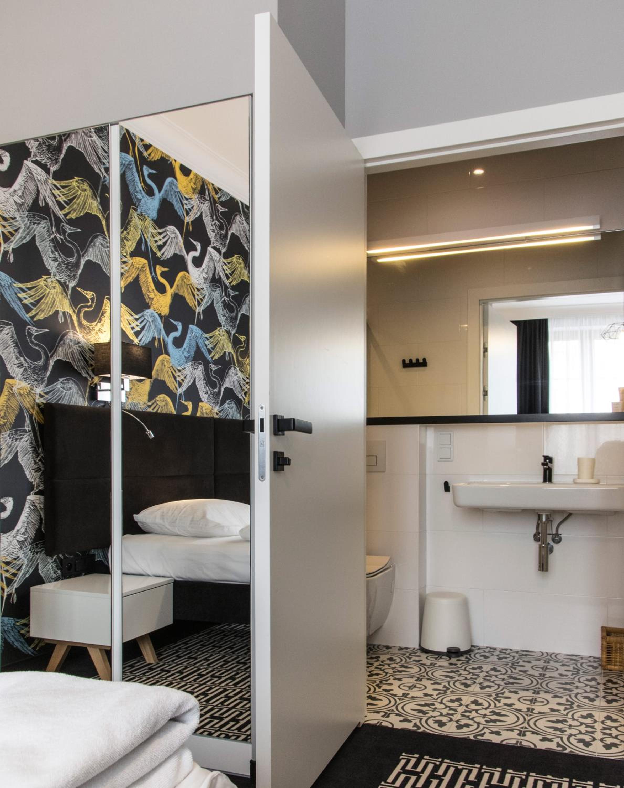 Double or Twin Room photo 3