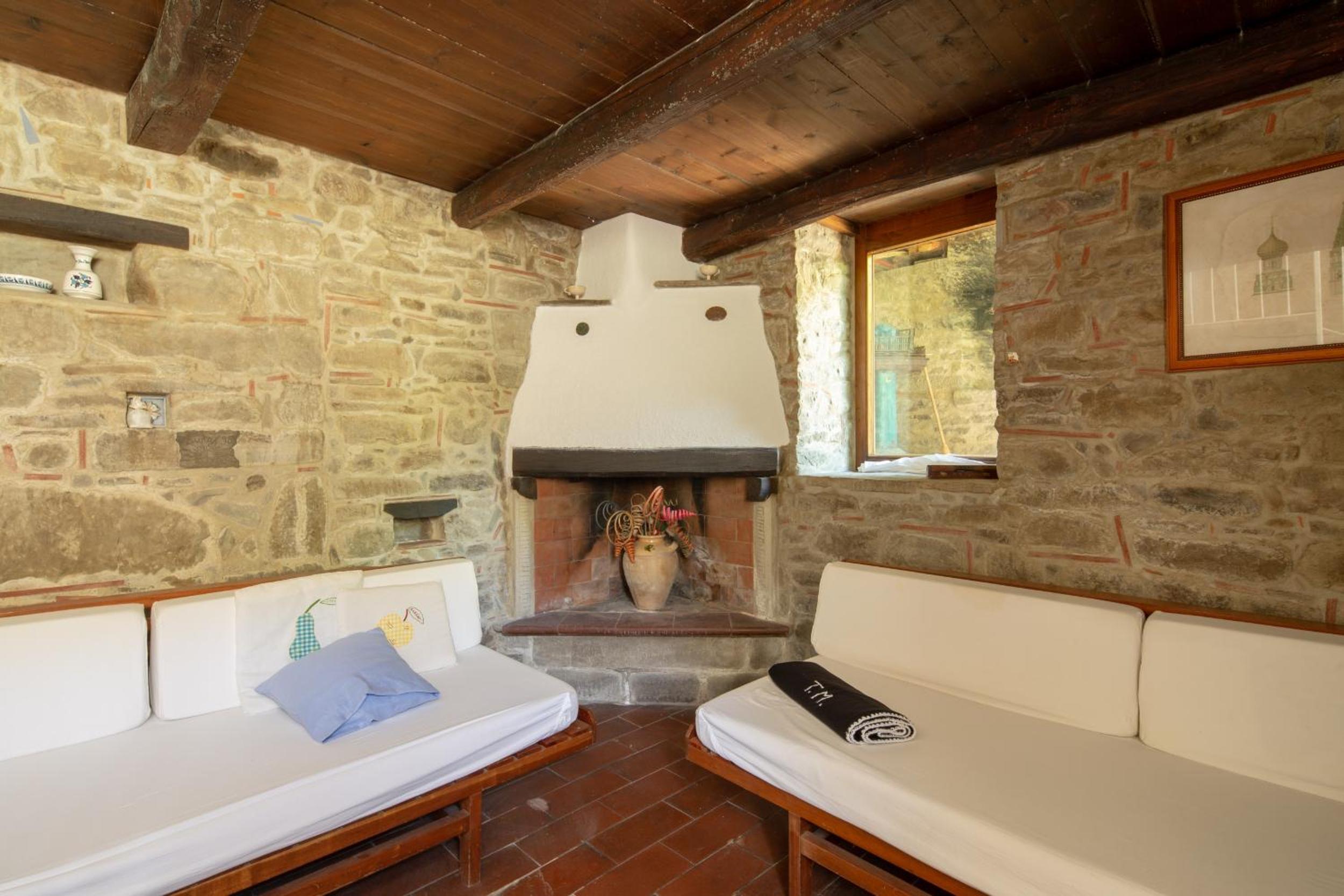 Villa photo 1