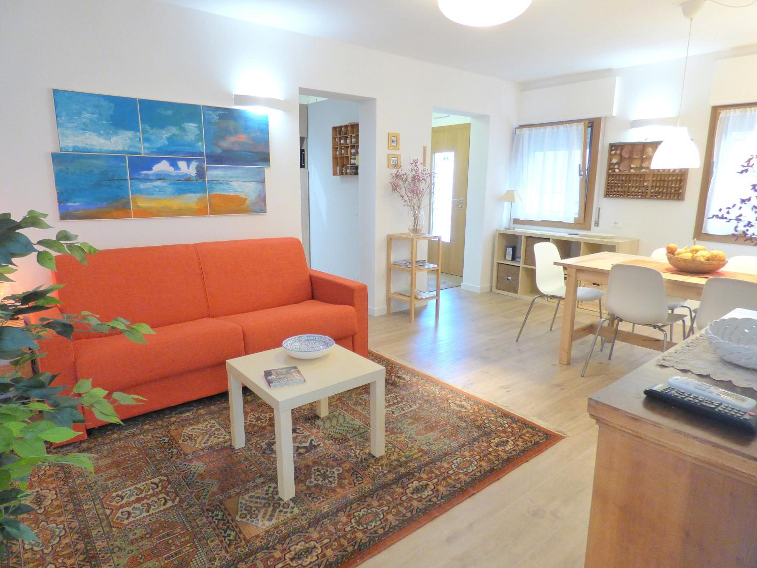 Apartment photo 1