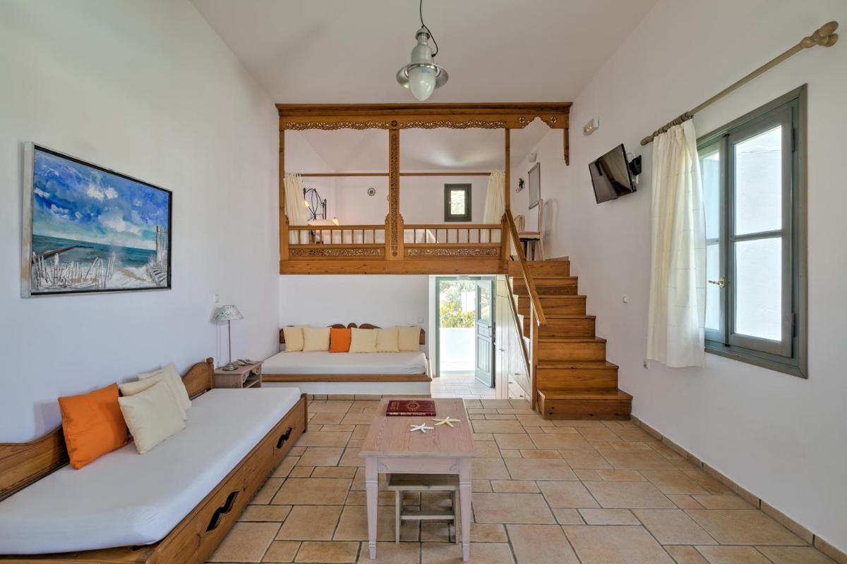 Studio - Split Level