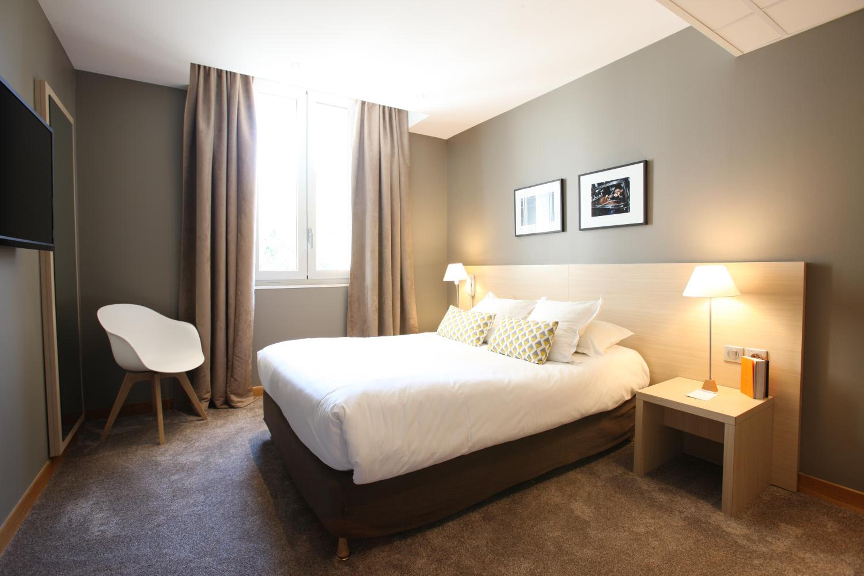 Classic Double Room