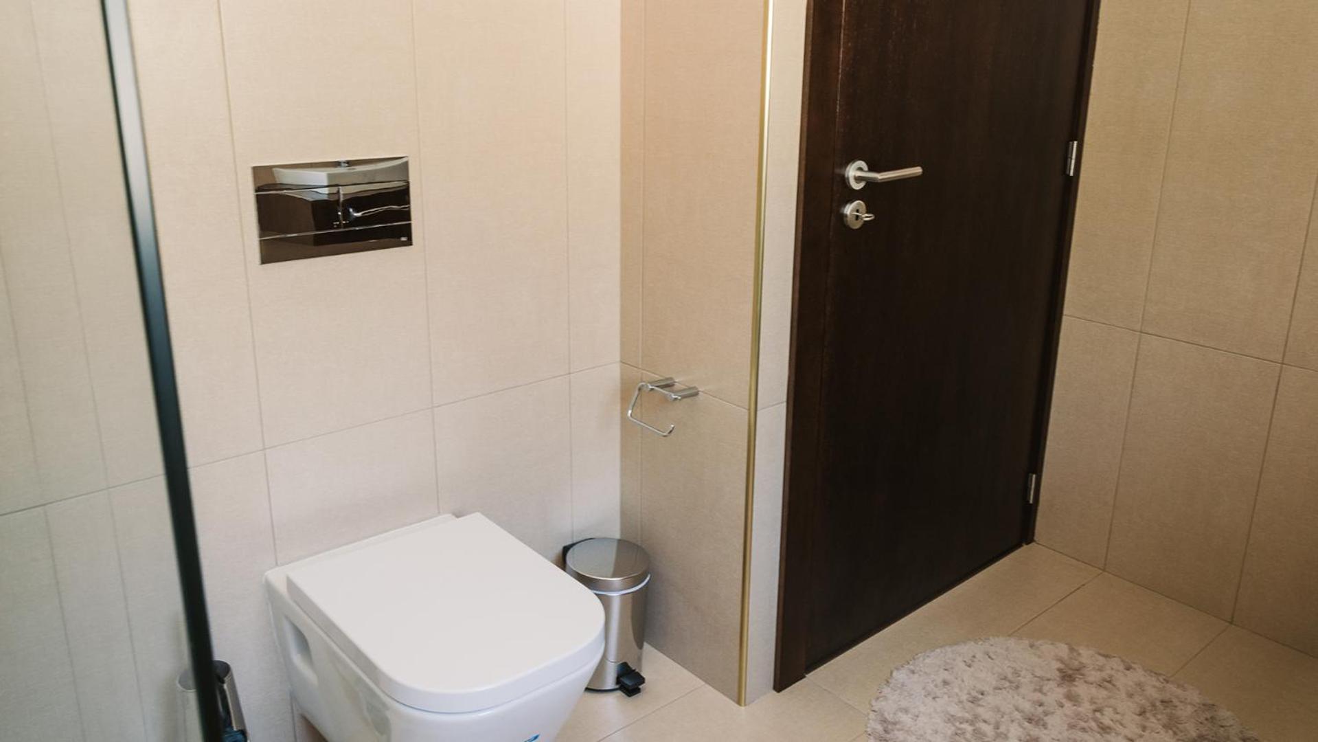 One-Bedroom House photo 2