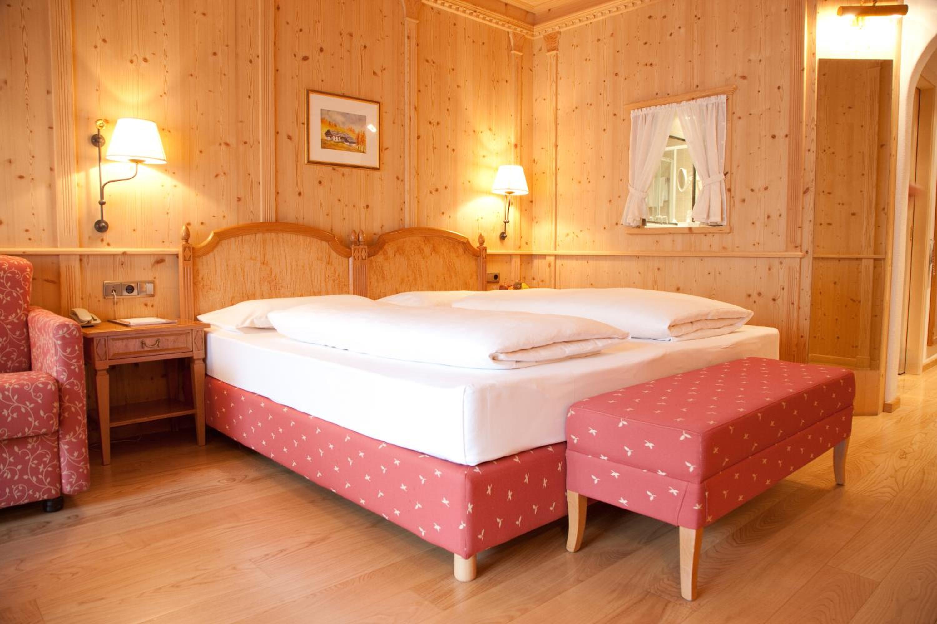 Junior Suite - Photo 1