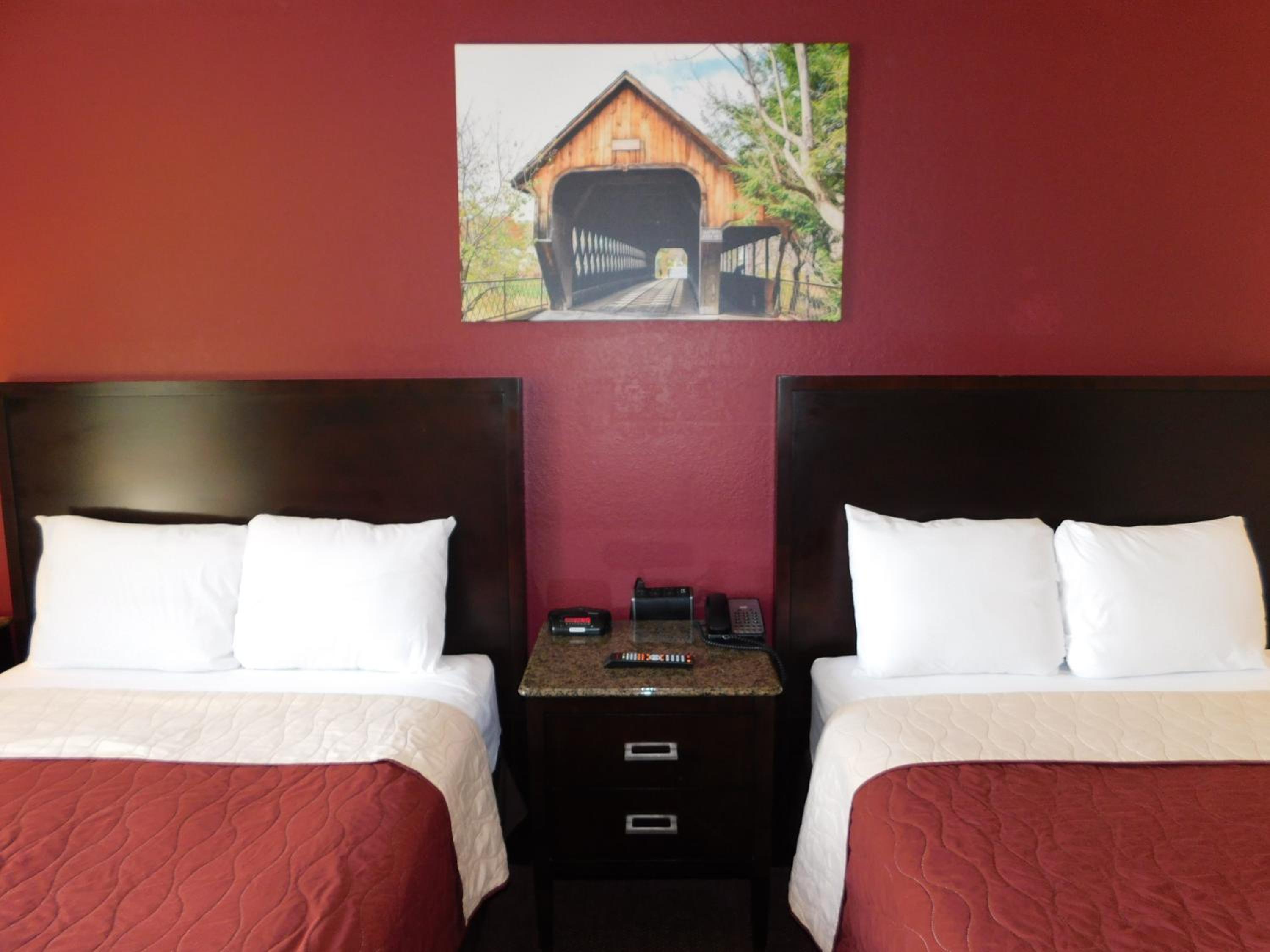 Double Room with Private Bathroom - Photo 3