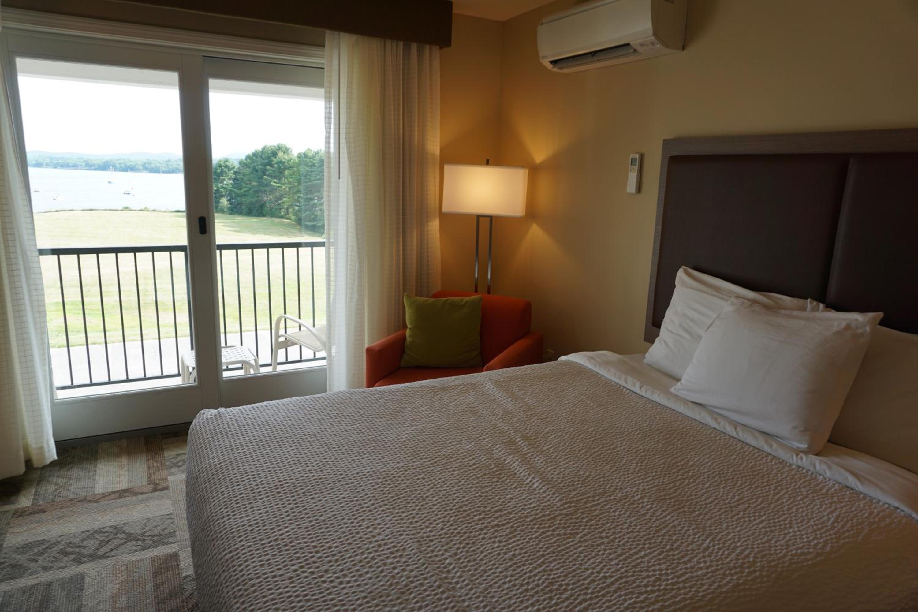 Double Room with Balcony and Sea View
