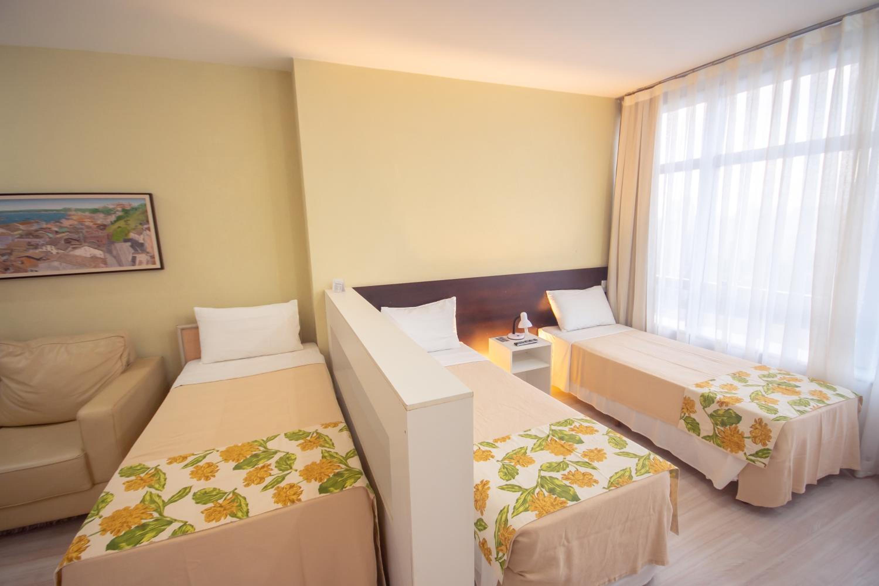 Iguatemi Business by Avectur — Standard Triple Room
