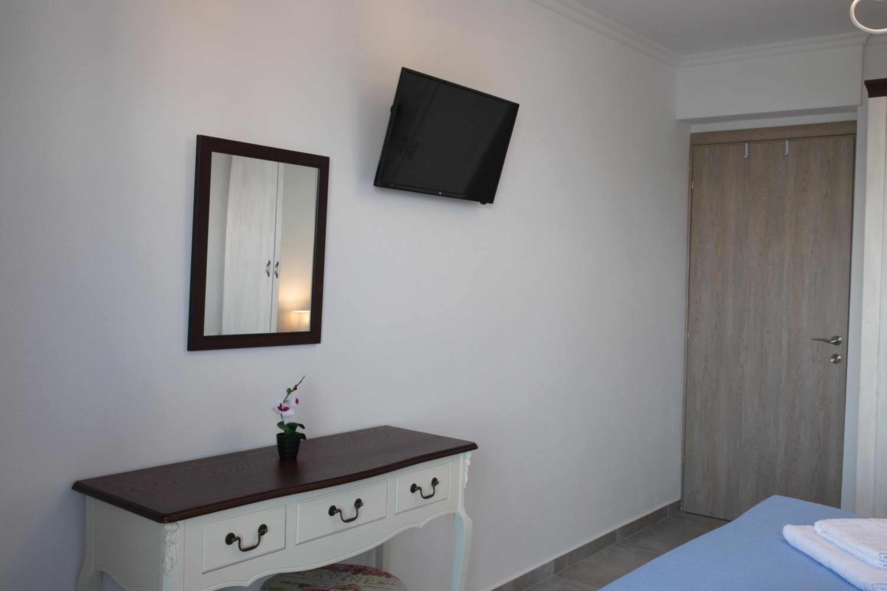 Apartment with Sea View photo 3