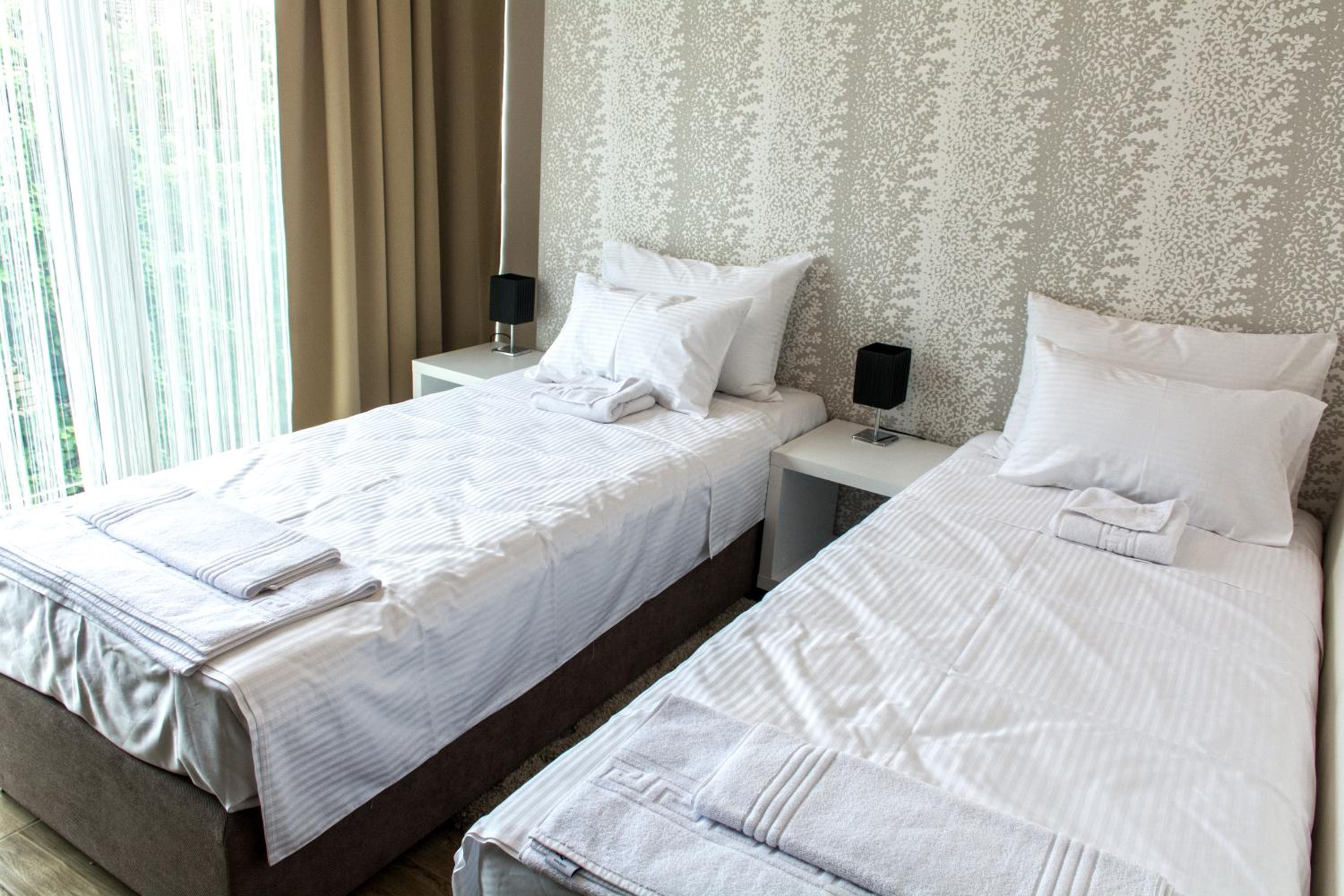 Double or Twin Room with Bathroom photo 1